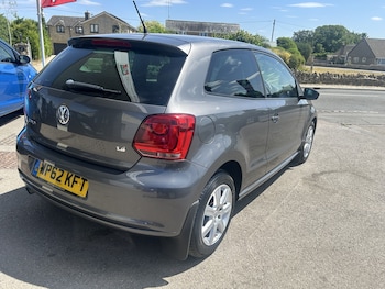 Used Volkswagen Polo 2013 for sale - 79234890: Photo