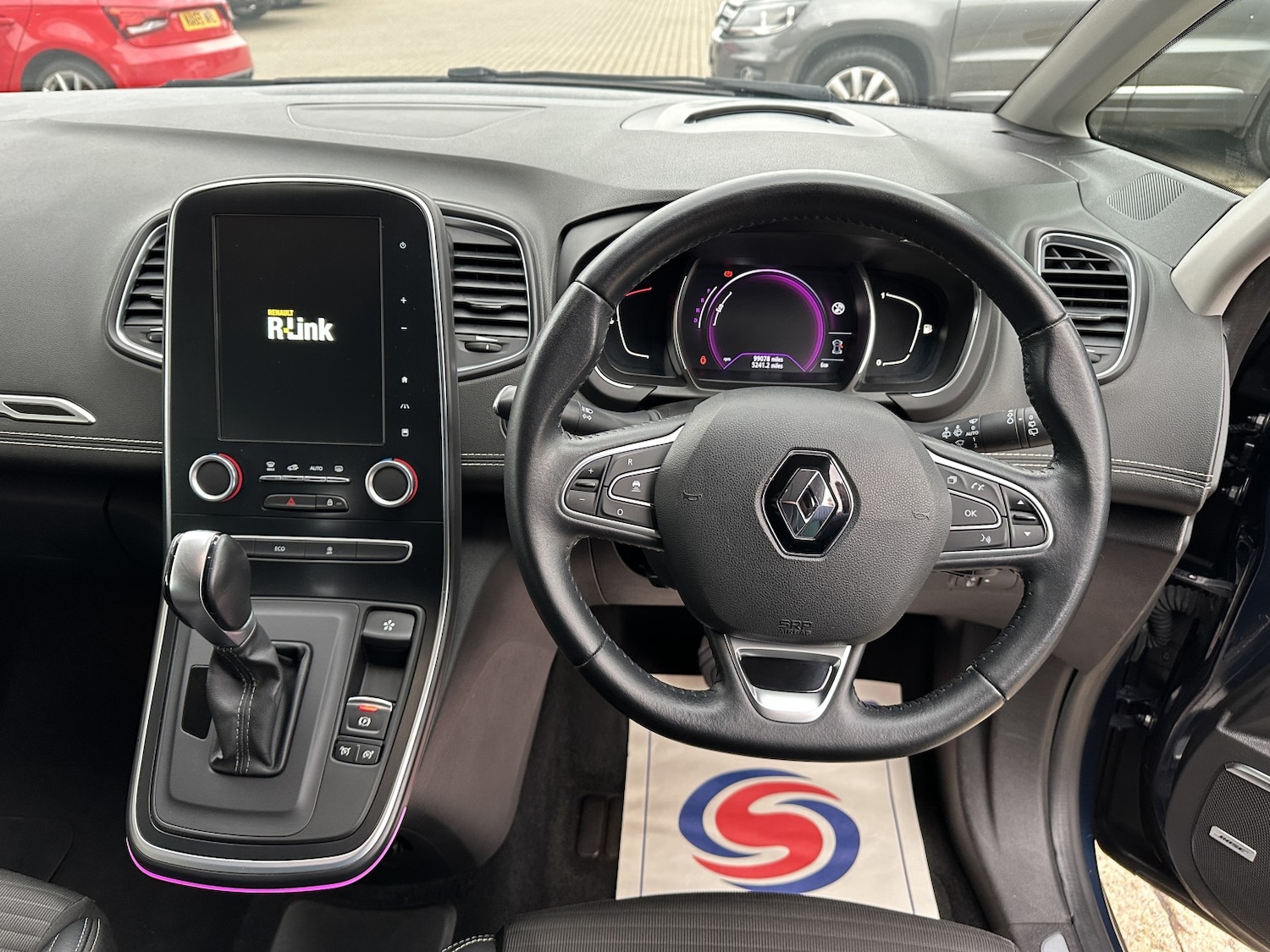 Used Renault Grand Scenic 2017 for sale - 76956937: Photo 16