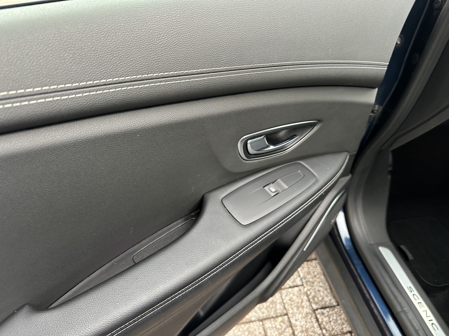 Used Renault Grand Scenic 2017 for sale - 76956937: Photo 25