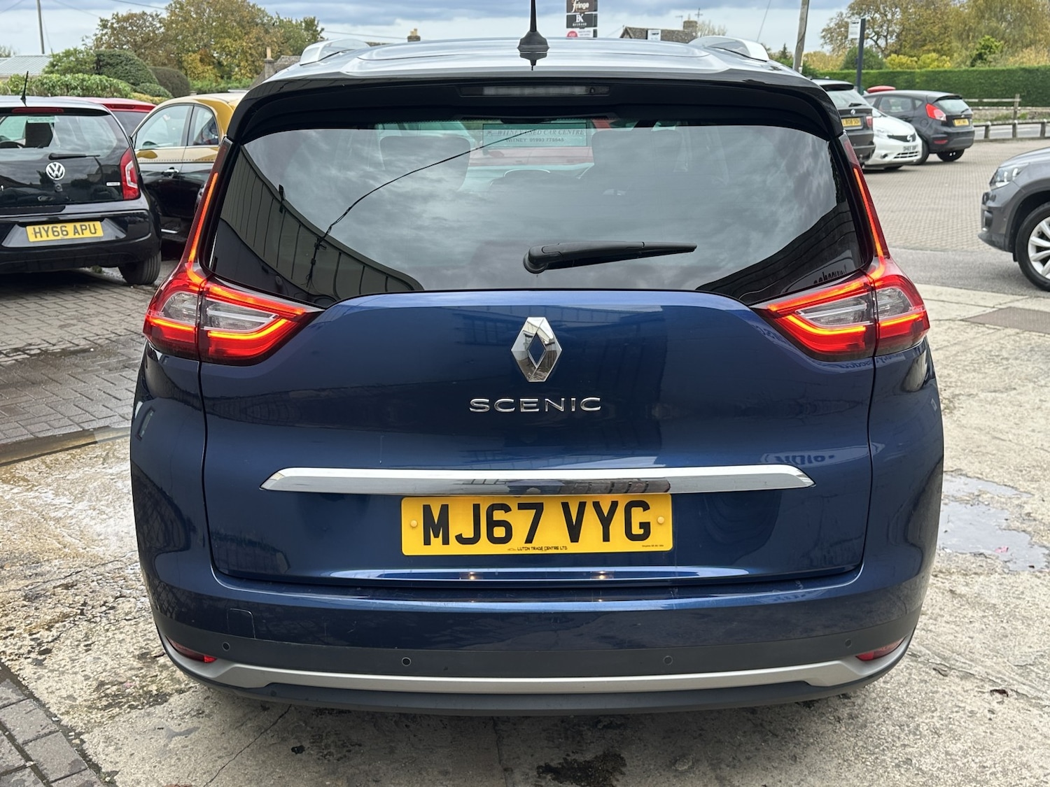 Used Renault Grand Scenic 2017 for sale - 76956937: Photo 6