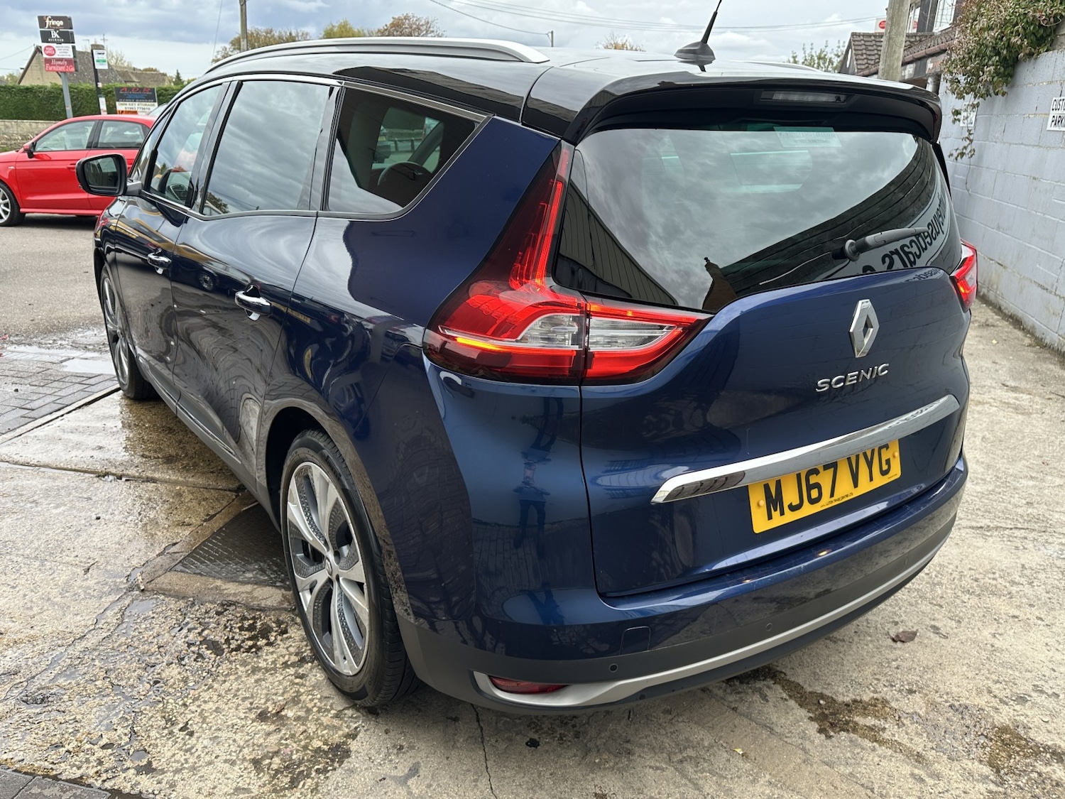 Used Renault Grand Scenic 2017 for sale - 76956937: Photo 7