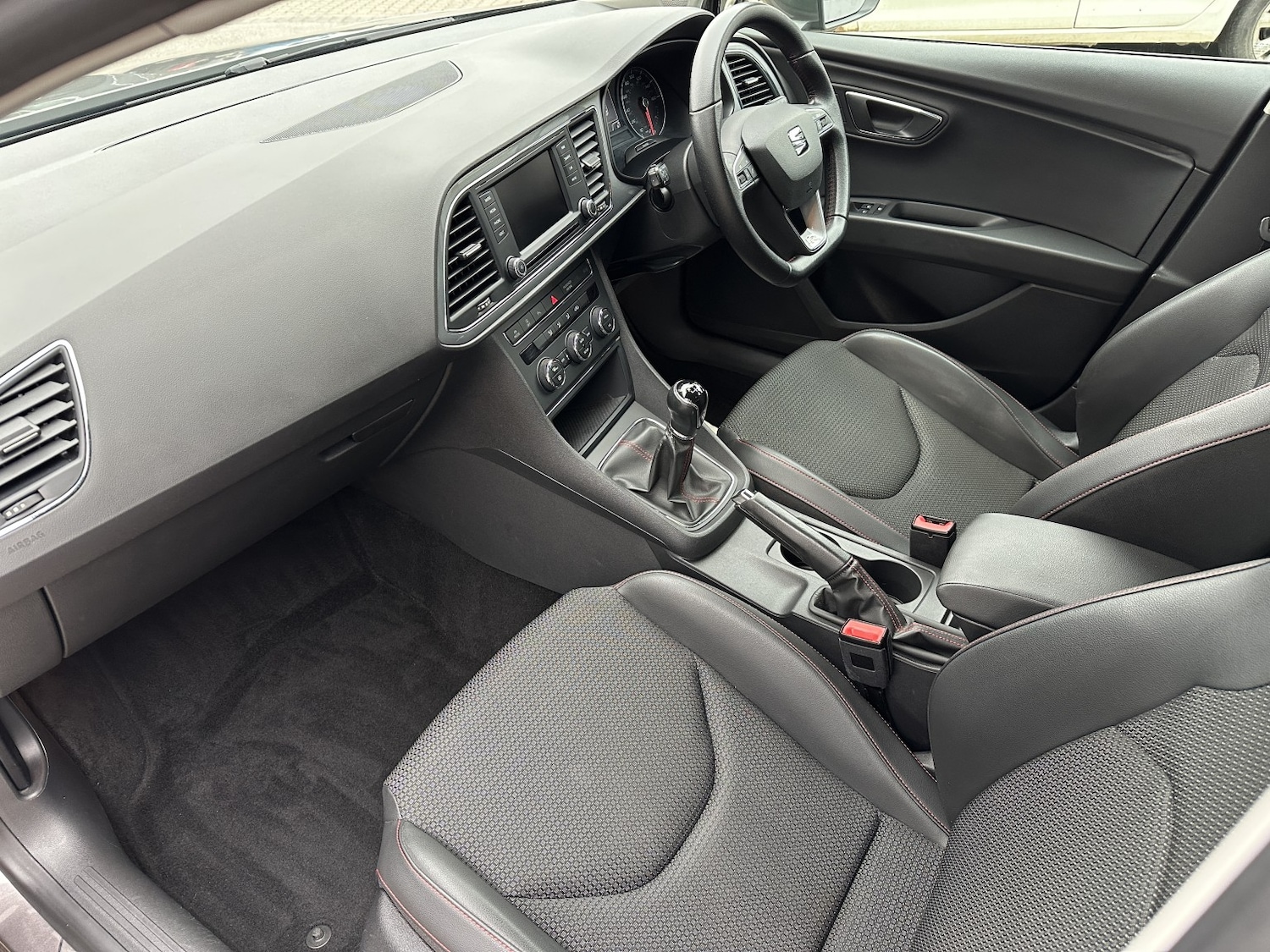 Used SEAT Leon 2015 for sale - 76956942: Photo 9