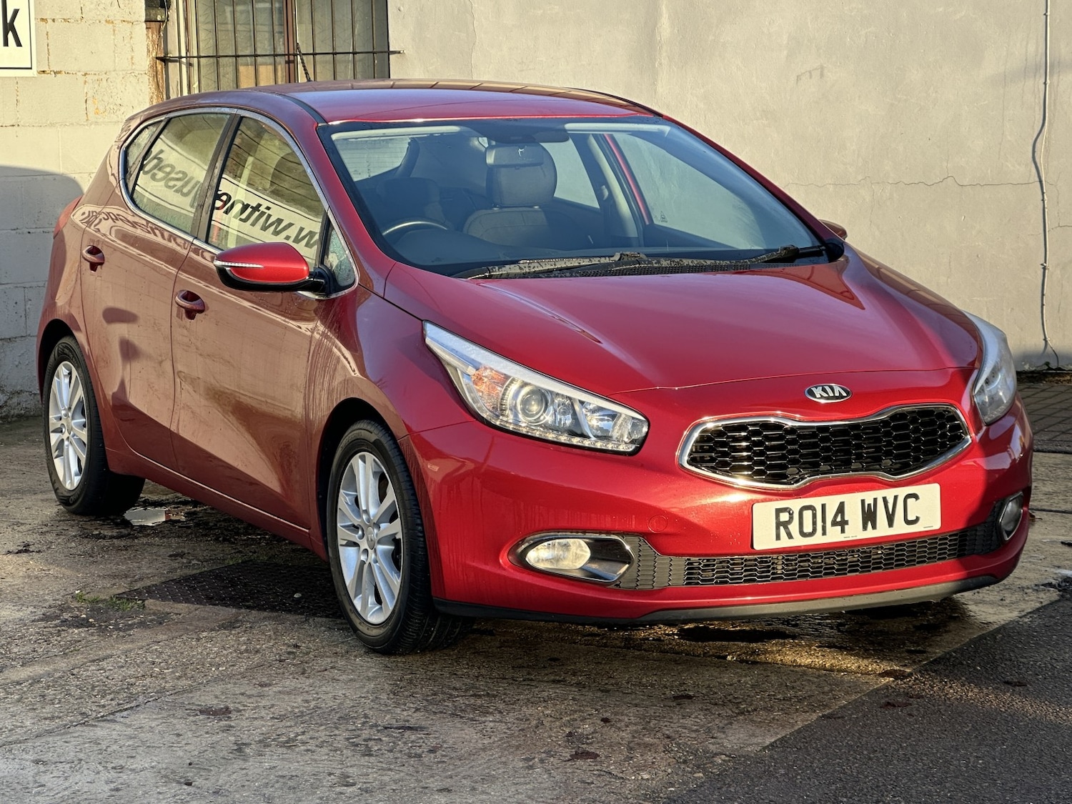 Used Kia Ceed 2014 for sale - 76956899: Photo 3