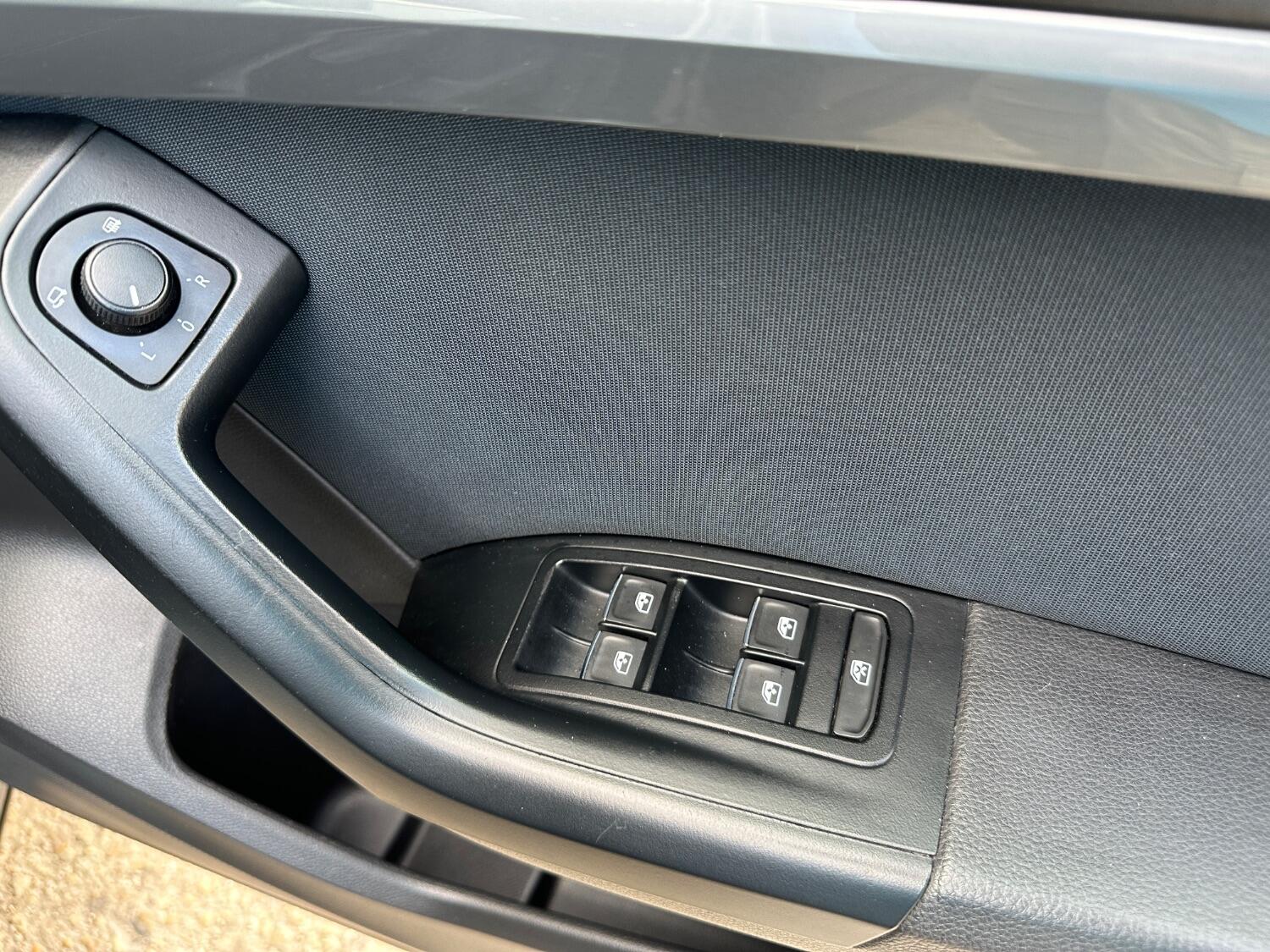 Used SEAT Ateca 2017 for sale - 76956920: Photo 17