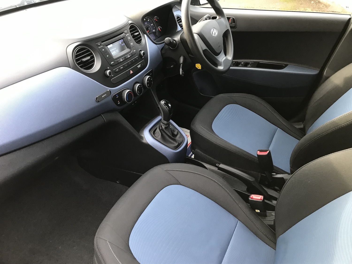 Used Hyundai i10 2015 for sale - 77251310: Photo 12