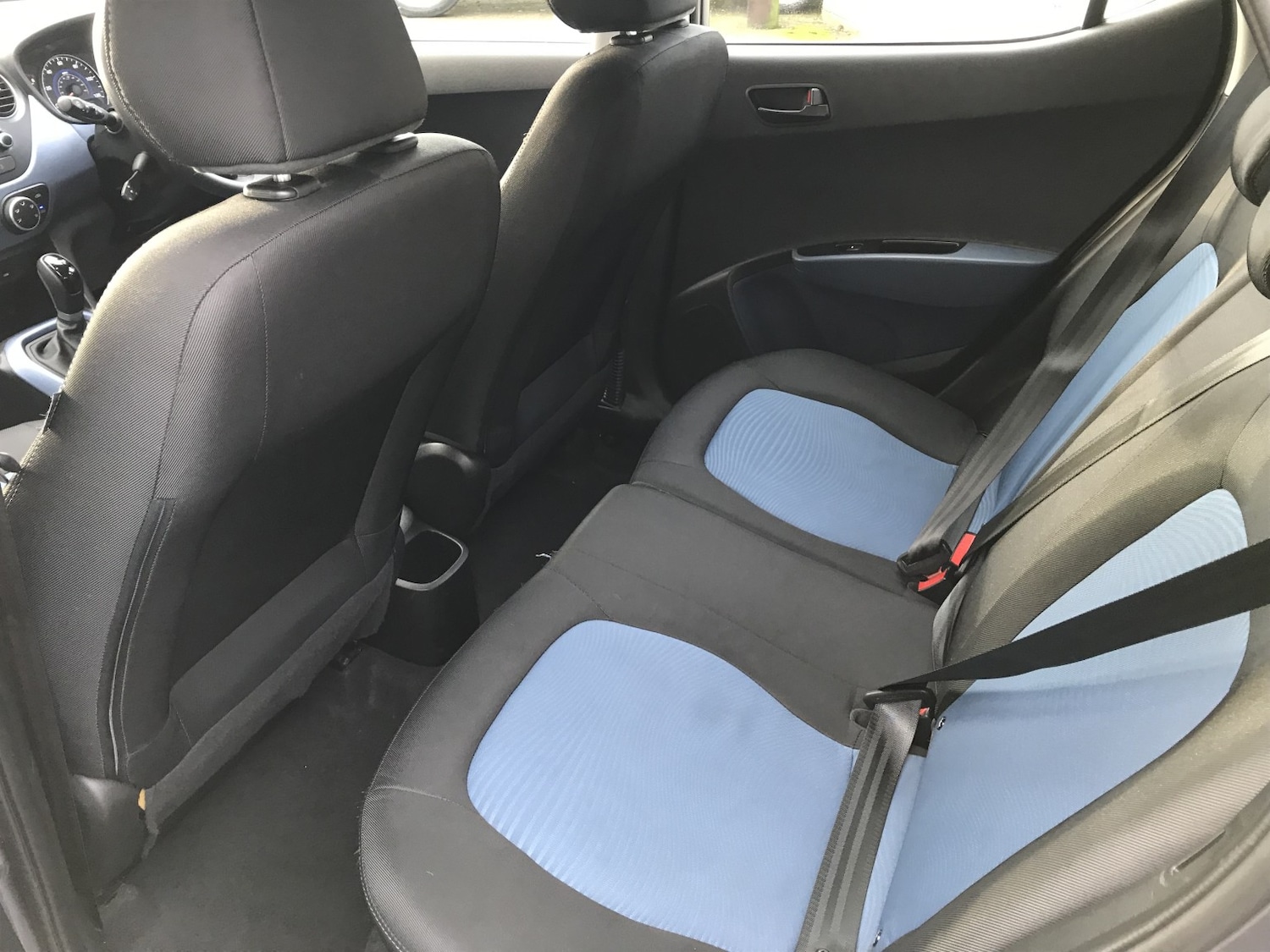 Used Hyundai i10 2015 for sale - 77251310: Photo 13