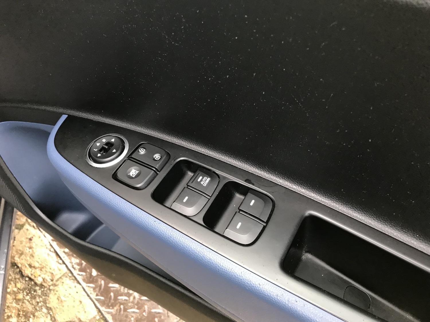 Used Hyundai i10 2015 for sale - 77251310: Photo 20