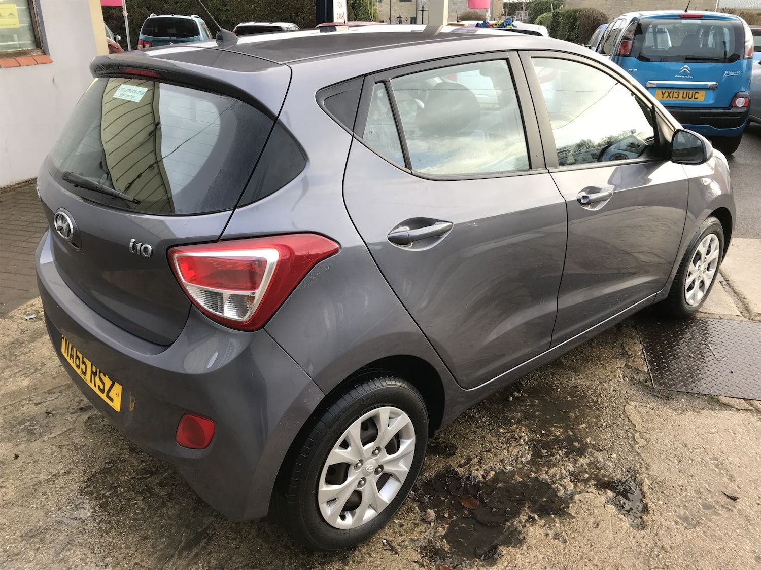Used Hyundai i10 2015 for sale - 77251310: Photo 9