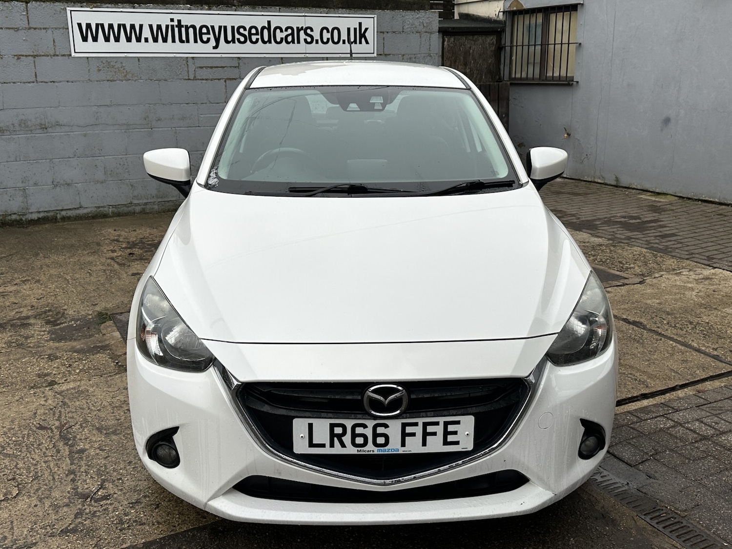 Used Mazda Mazda2 2016 for sale - 76956926: Photo 2