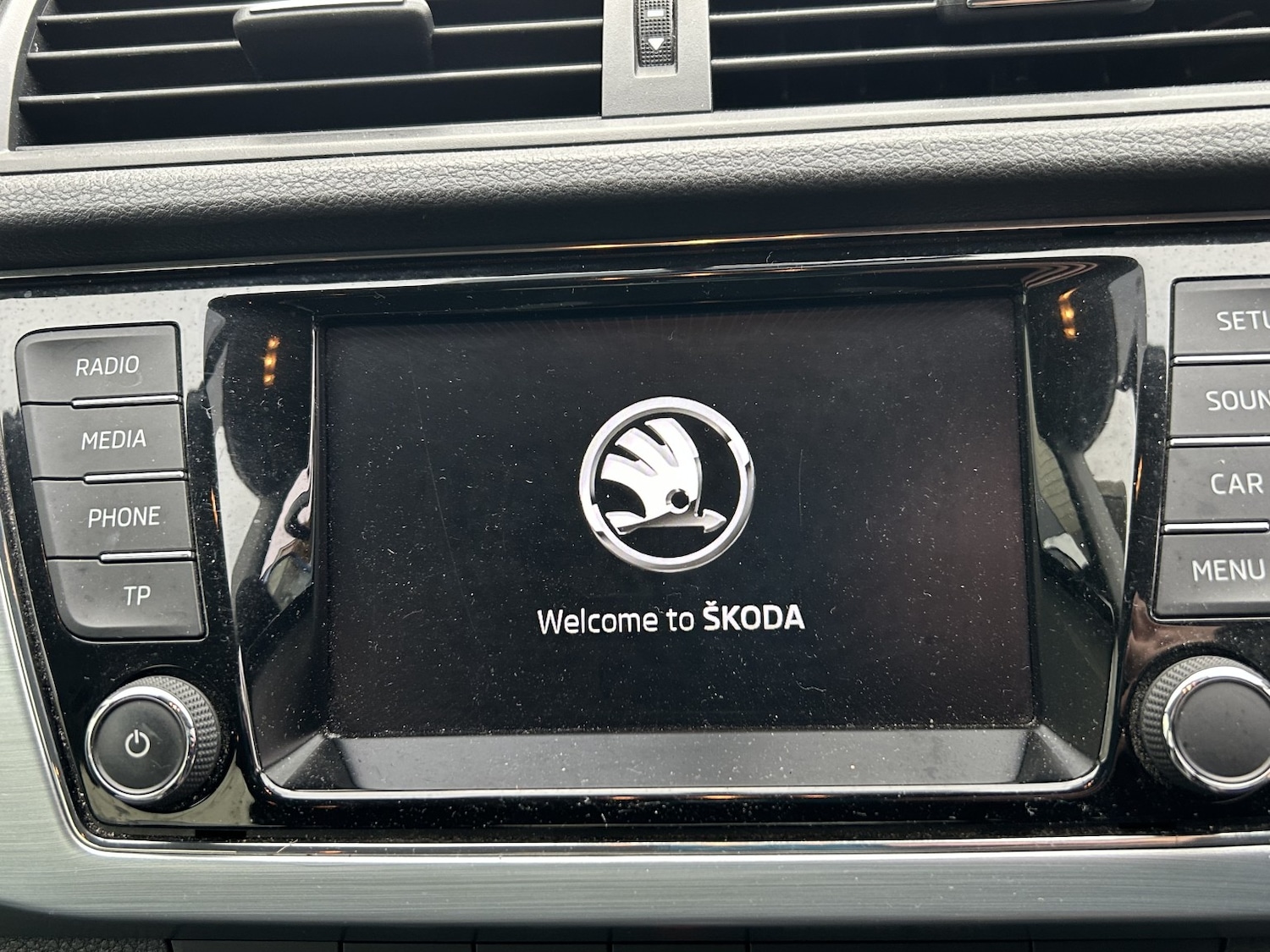 Used Skoda Fabia 2015 for sale - 77792785: Photo 11