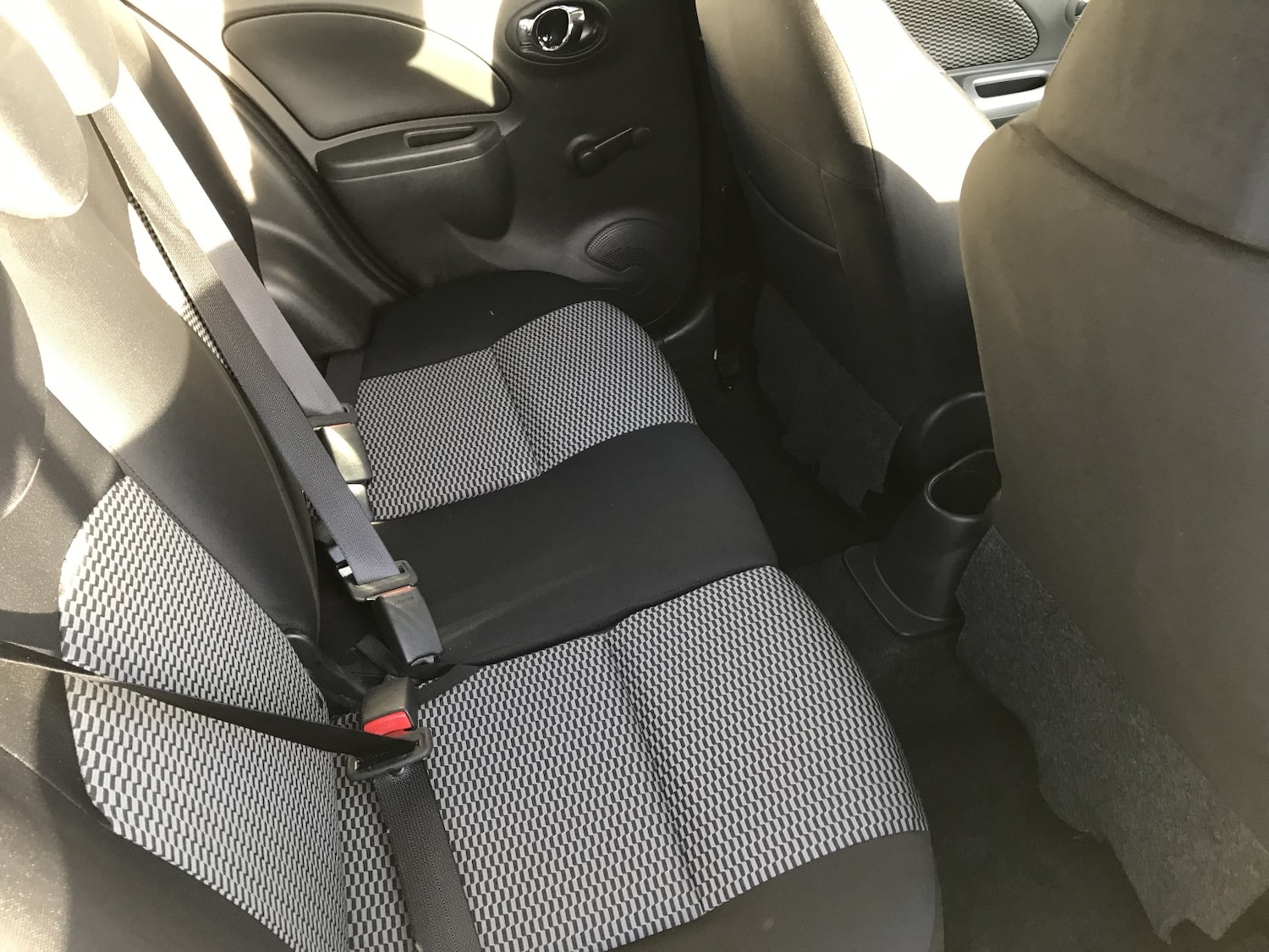 Used Nissan Micra 2016 for sale - 76956927: Photo 12