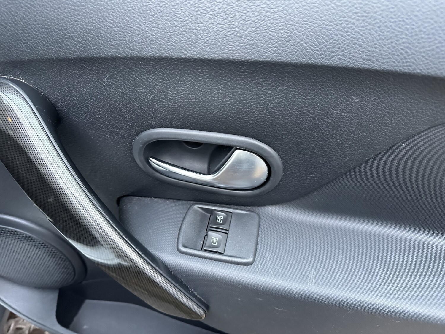 Used Dacia Sandero Stepway 2017 for sale - 77409494: Photo 17