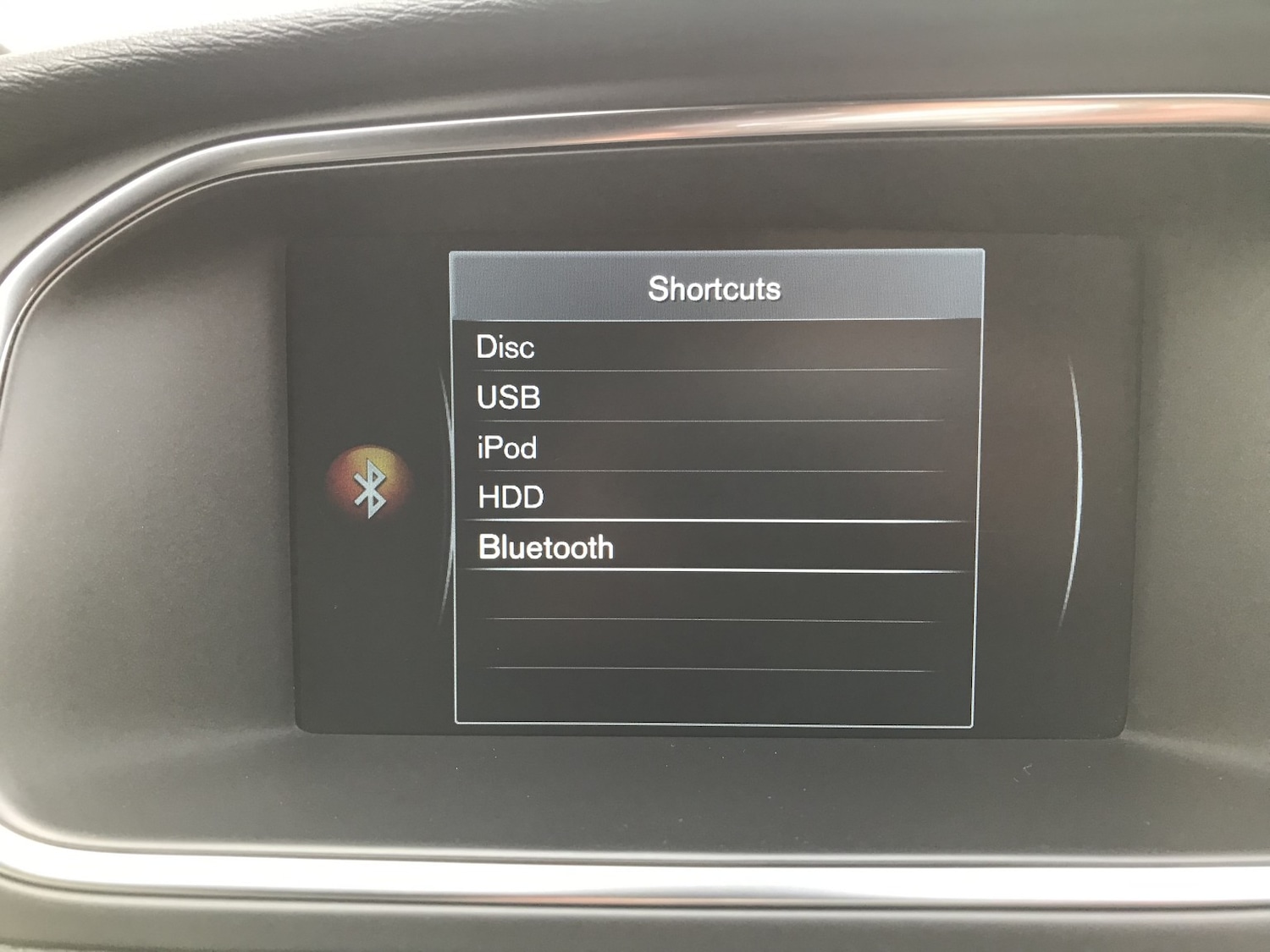 Used Volvo V40 2016 for sale - 77409592: Photo 24