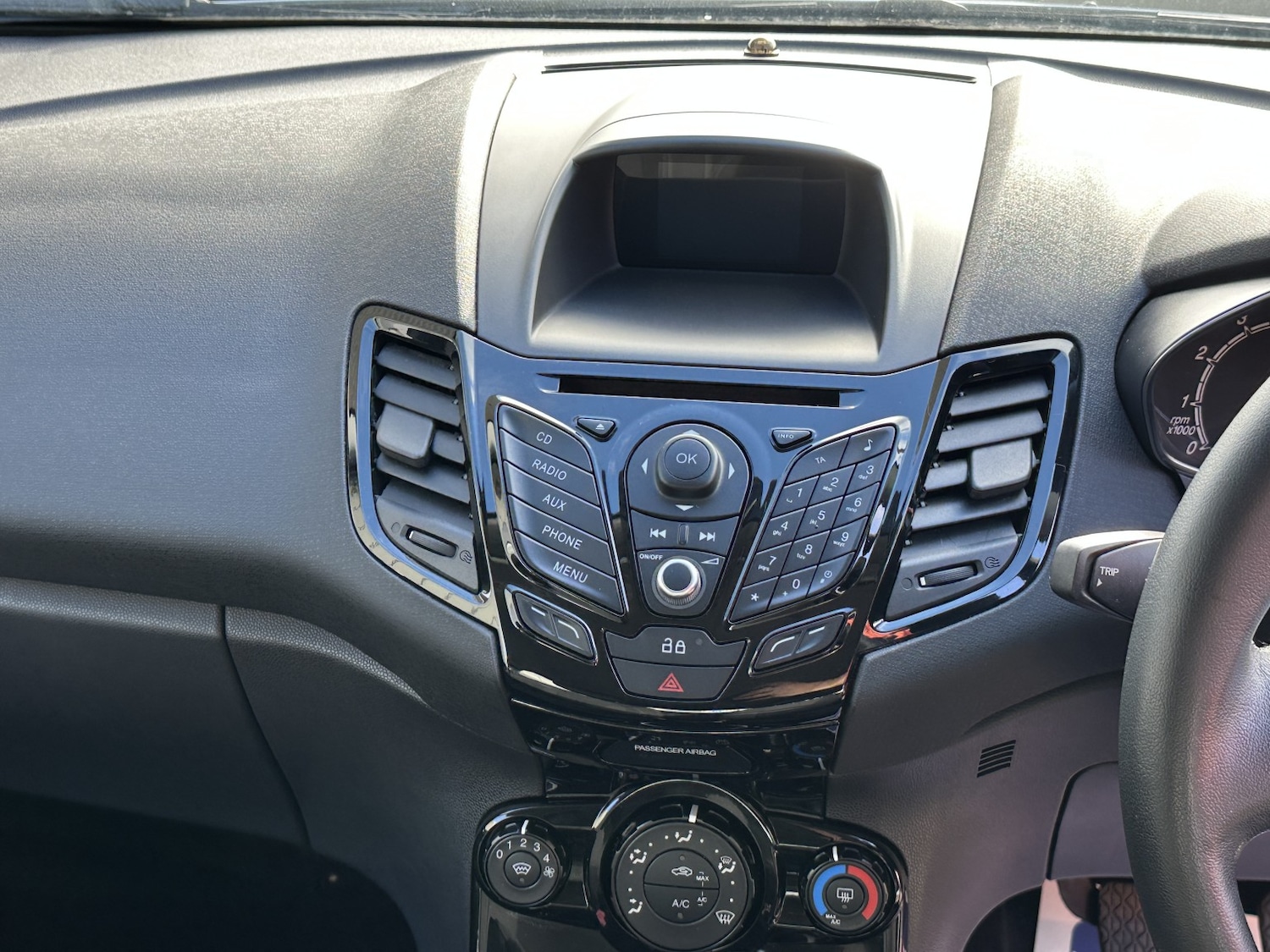 Used Ford Fiesta 2014 for sale - 76956963: Photo 18