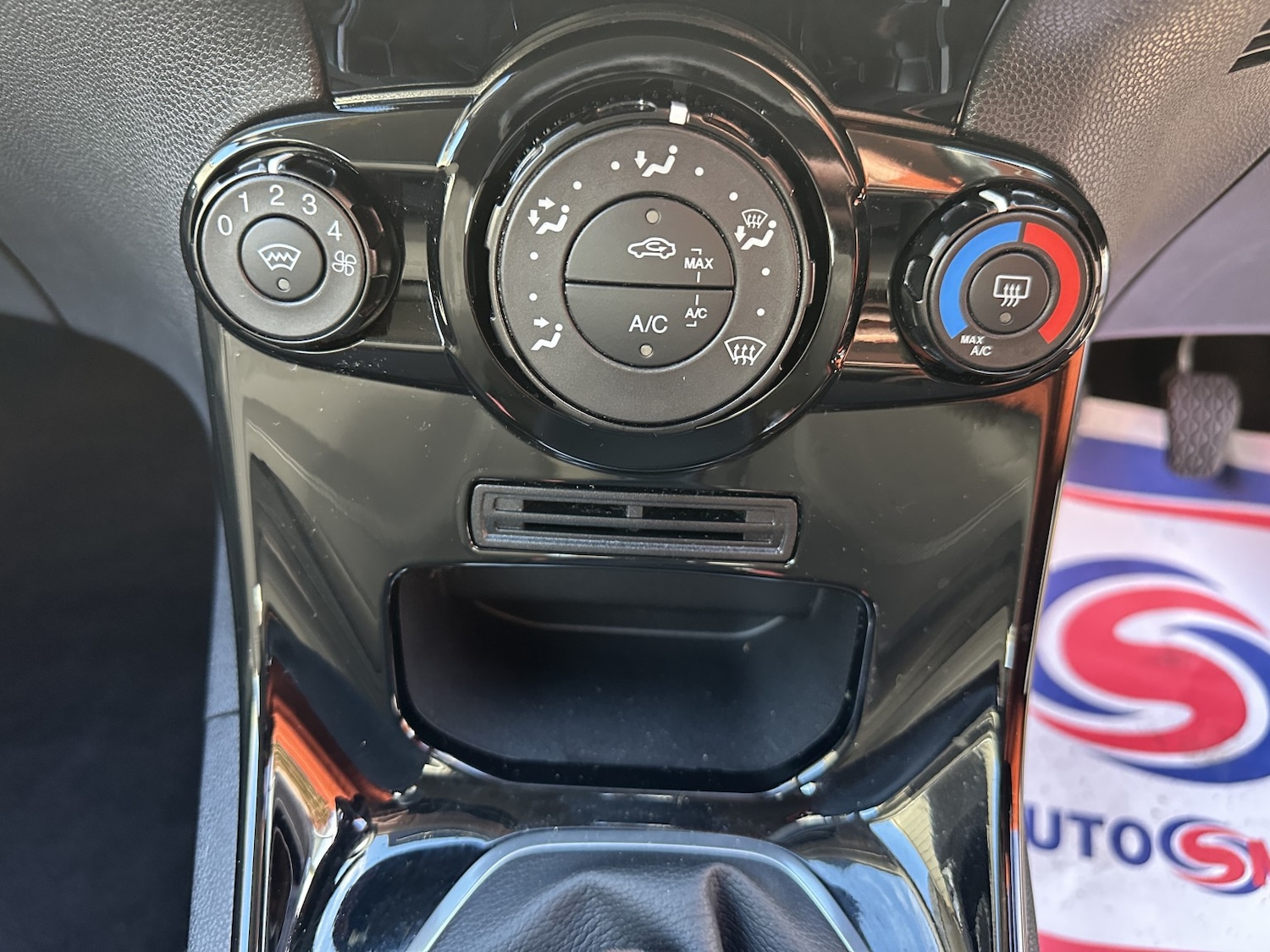 Used Ford Fiesta 2014 for sale - 76956963: Photo 19