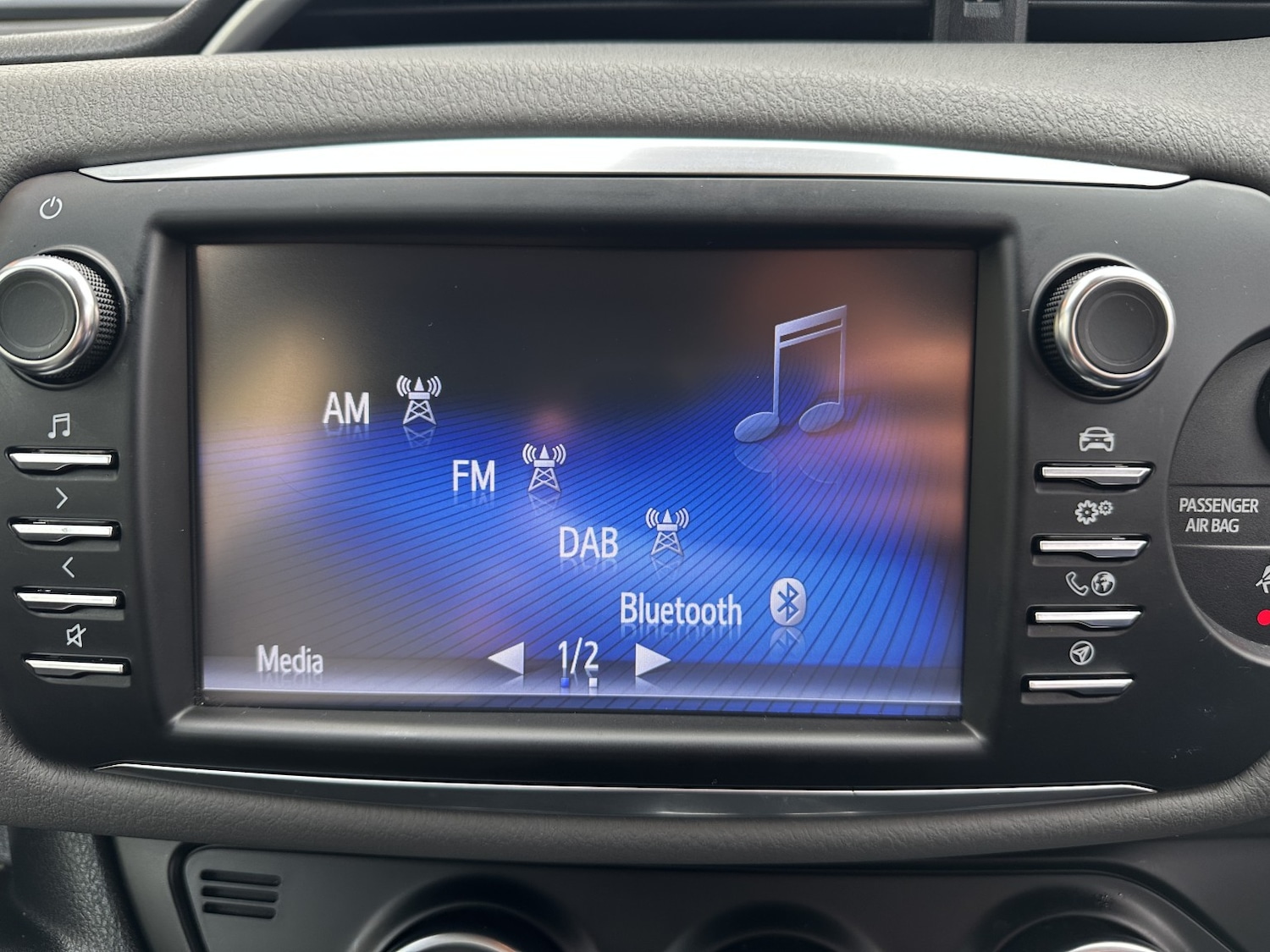 Used Toyota Yaris 2017 for sale - 77065695: Photo 20