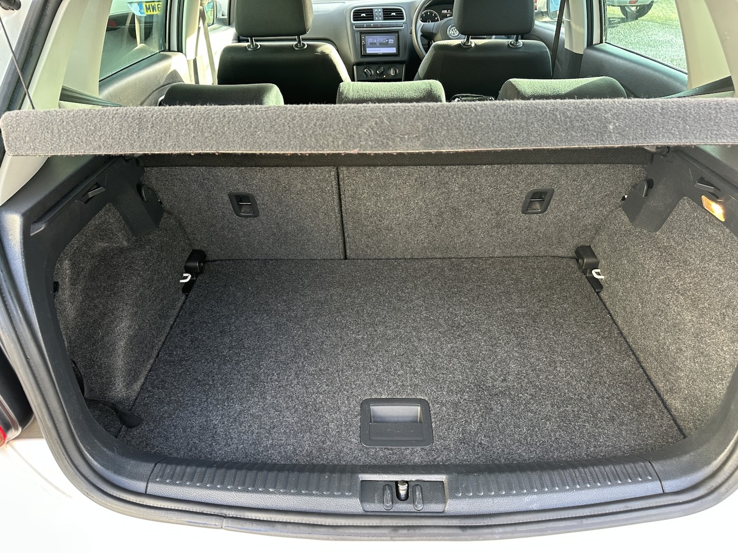 Used Volkswagen Polo 2014 for sale - 76956893: Photo 11