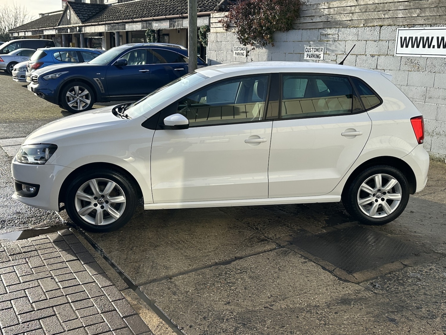 Used Volkswagen Polo 2014 for sale - 76956893: Photo 8