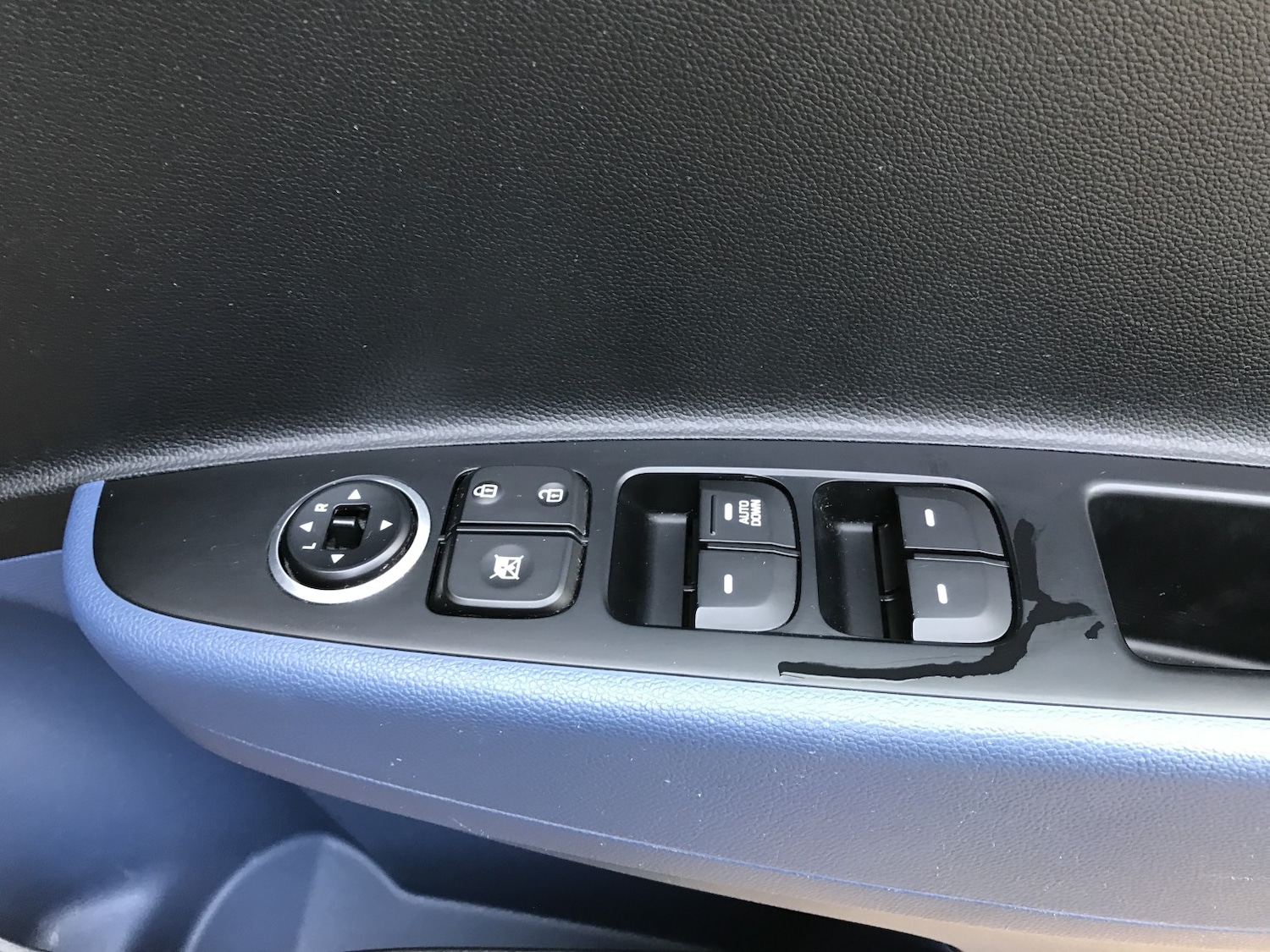 Used Hyundai i10 2016 for sale - 77251145: Photo 17