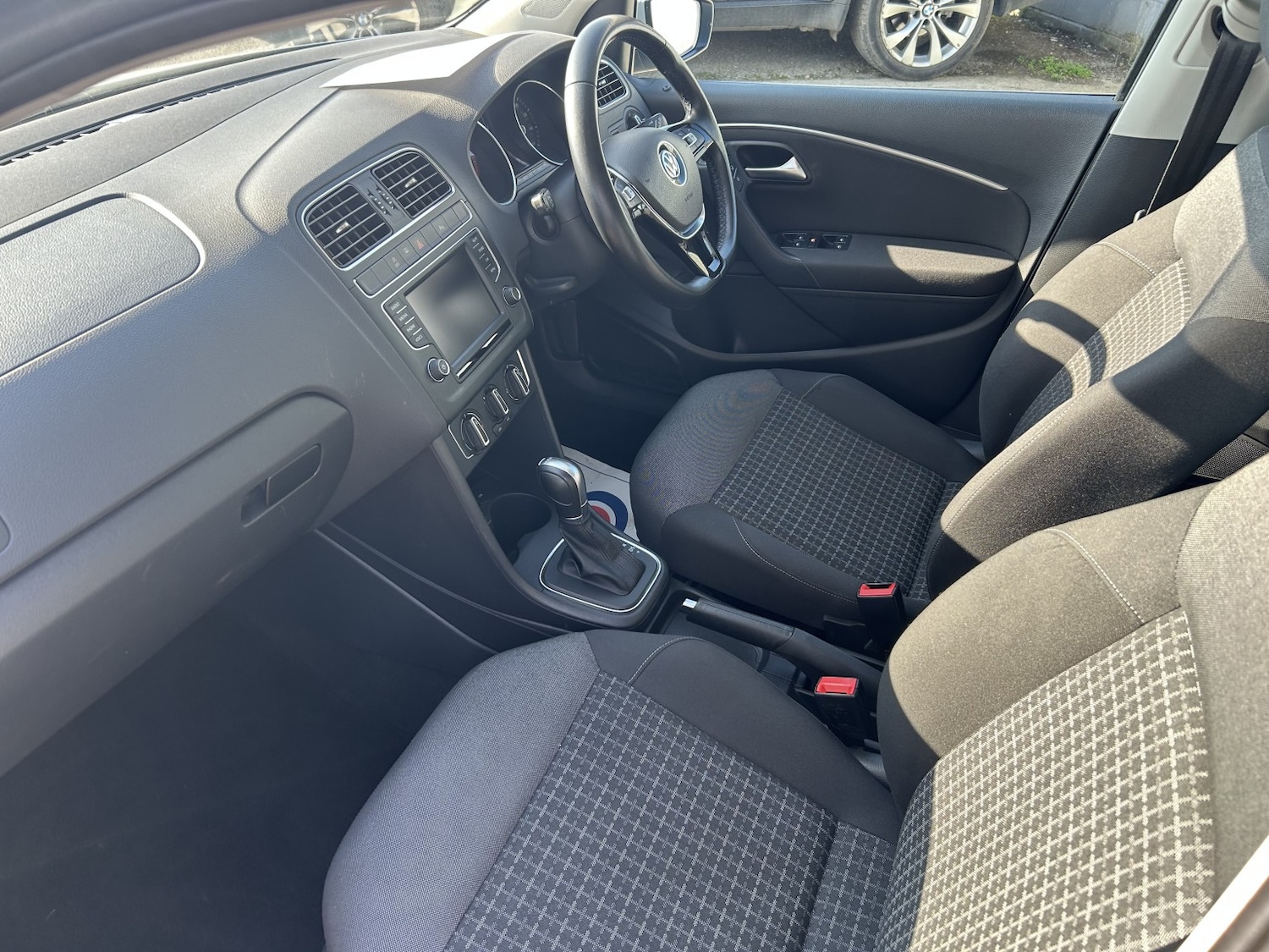 Used Volkswagen Polo 2017 for sale - 77792783: Photo 9