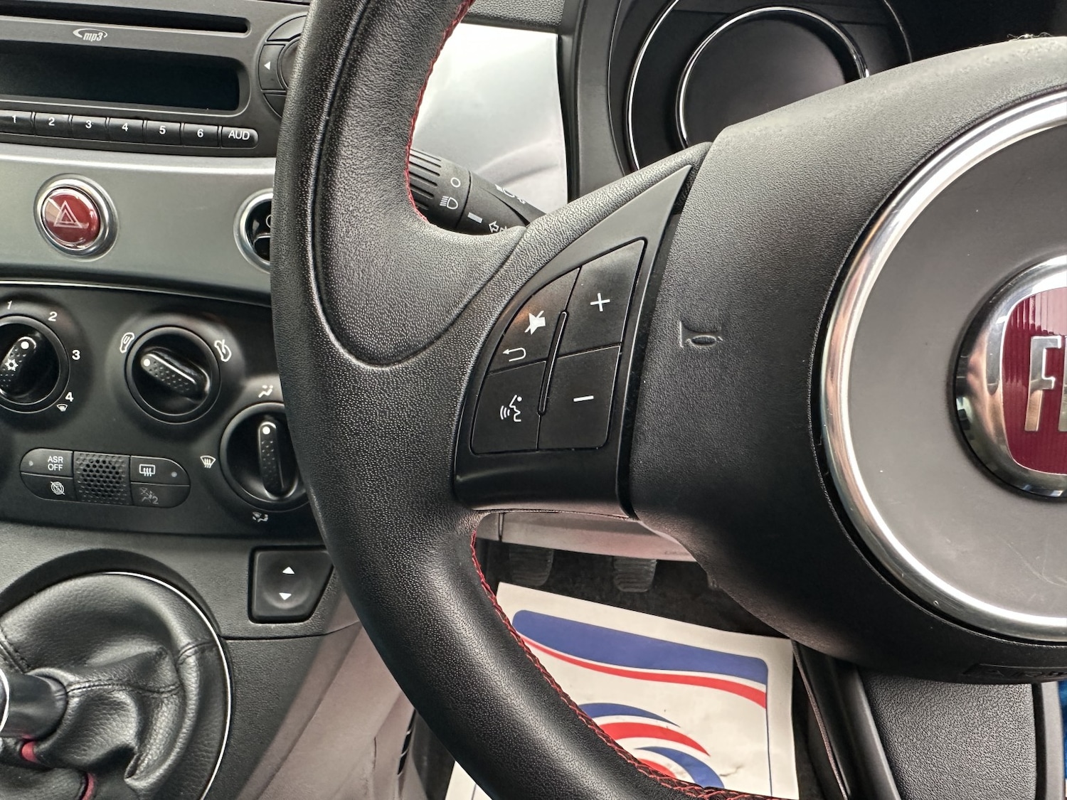 Used Fiat 500 2015 for sale - 77409601: Photo 17