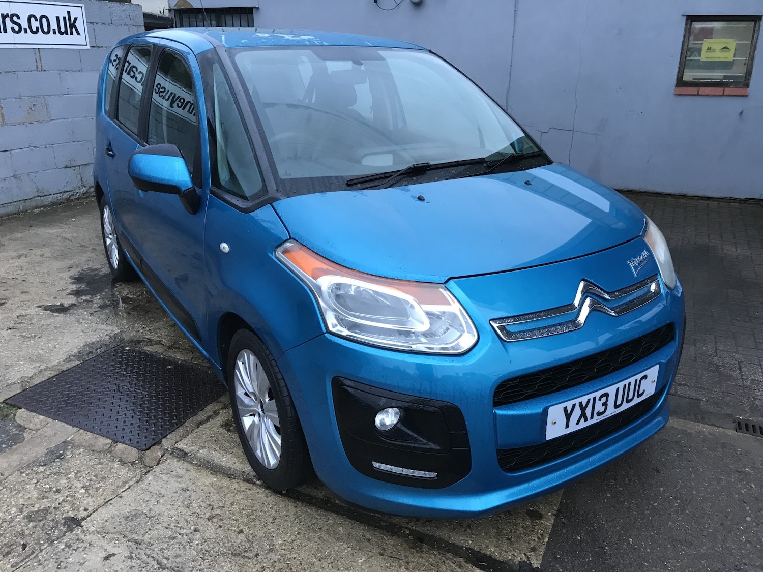 Used Citroen C3 Picasso 2013 for sale - 77251136: Photo 3