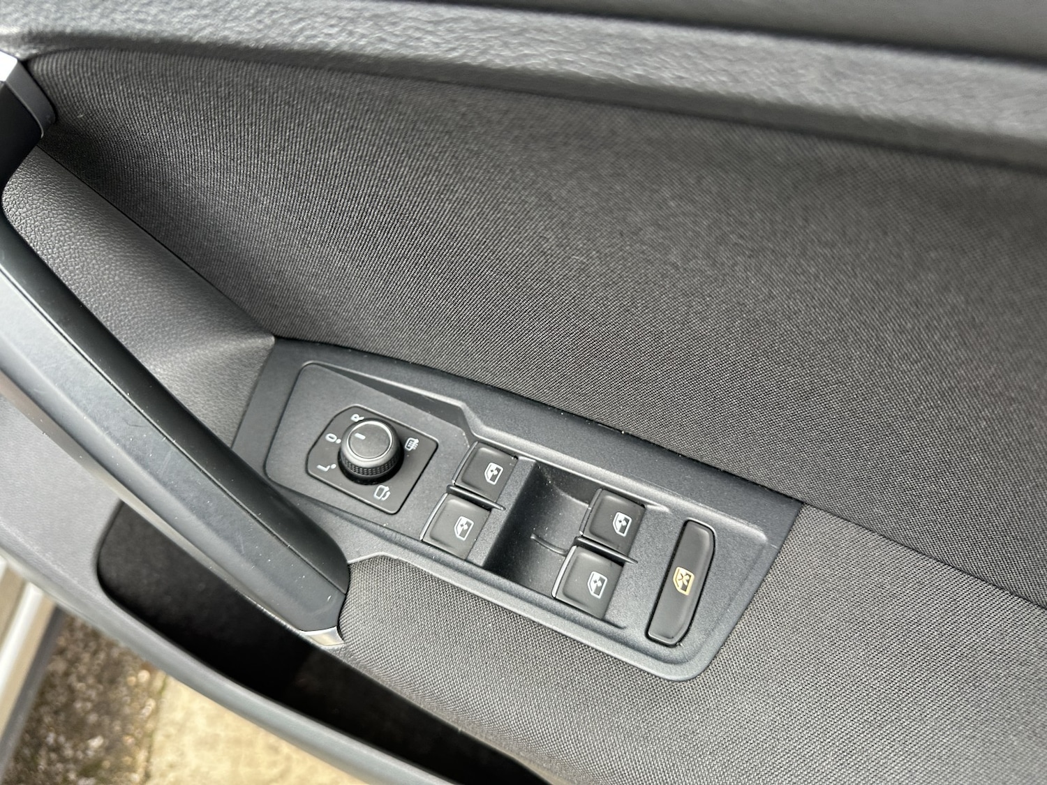 Used Volkswagen Tiguan 2016 for sale - 76956929: Photo 17