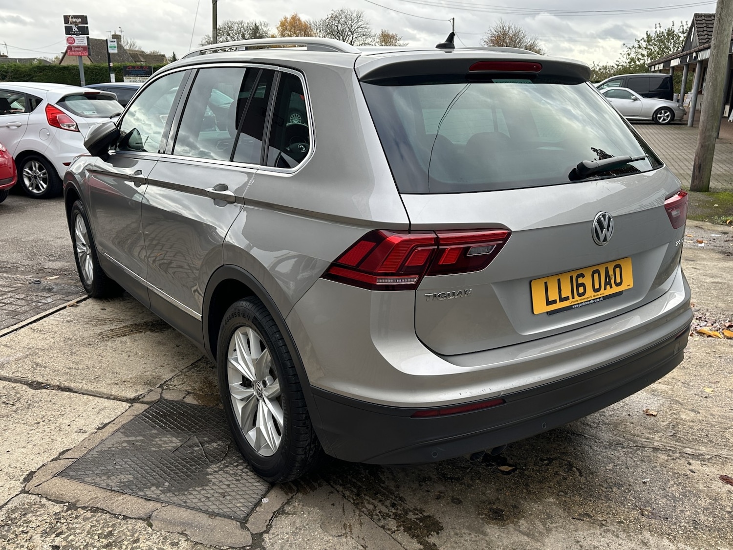 Used Volkswagen Tiguan 2016 for sale - 76956929: Photo 7