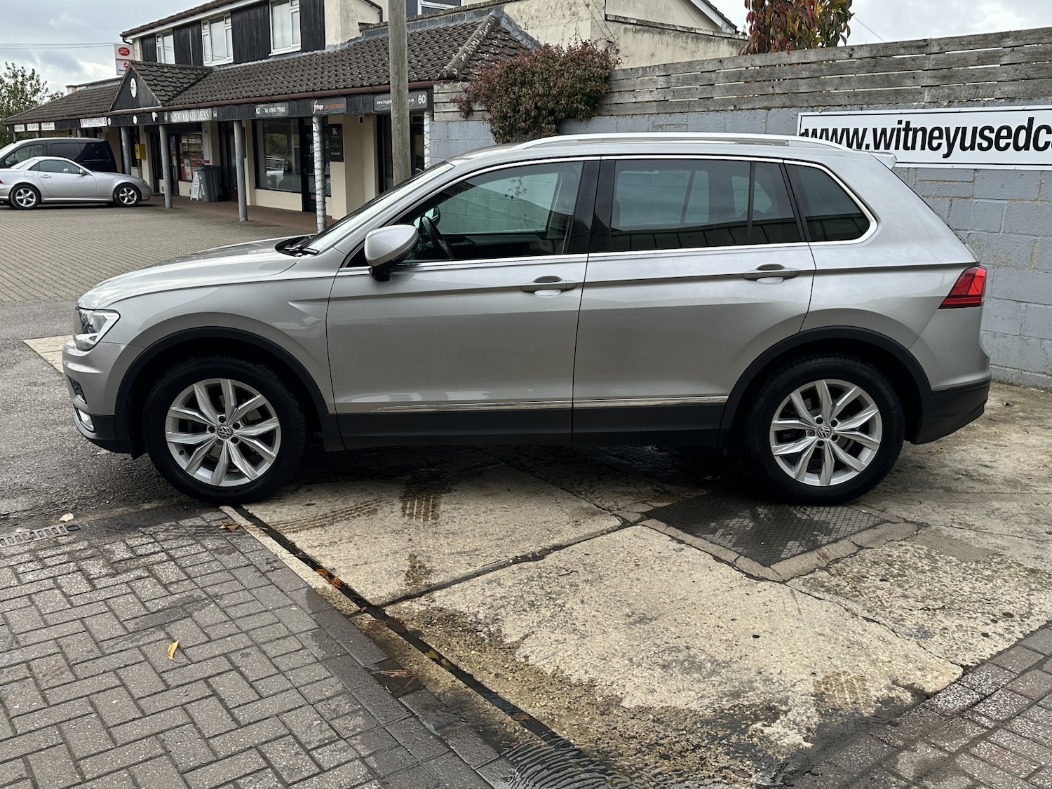 Used Volkswagen Tiguan 2016 for sale - 76956929: Photo 8