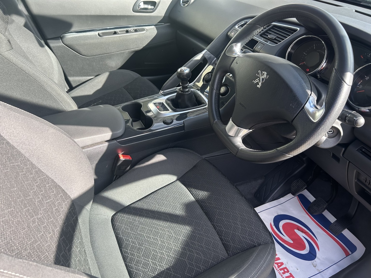 Used Peugeot 3008 2015 for sale - 77792758: Photo 13