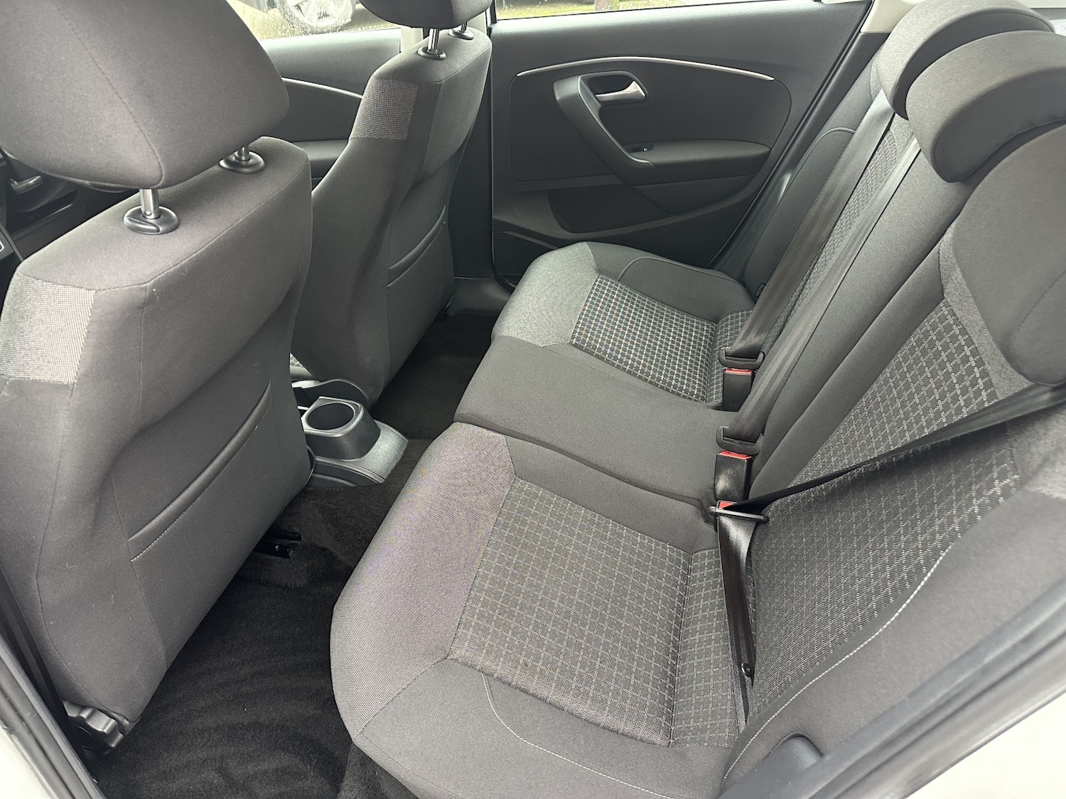 Used Volkswagen Polo 2014 for sale - 76956930: Photo 10