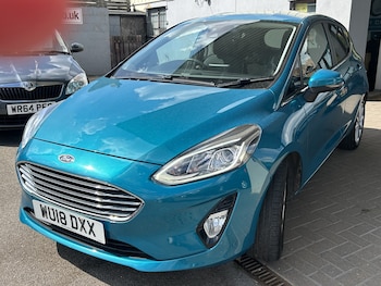 Used Ford Fiesta 2018 for sale - 78727277: Photo
