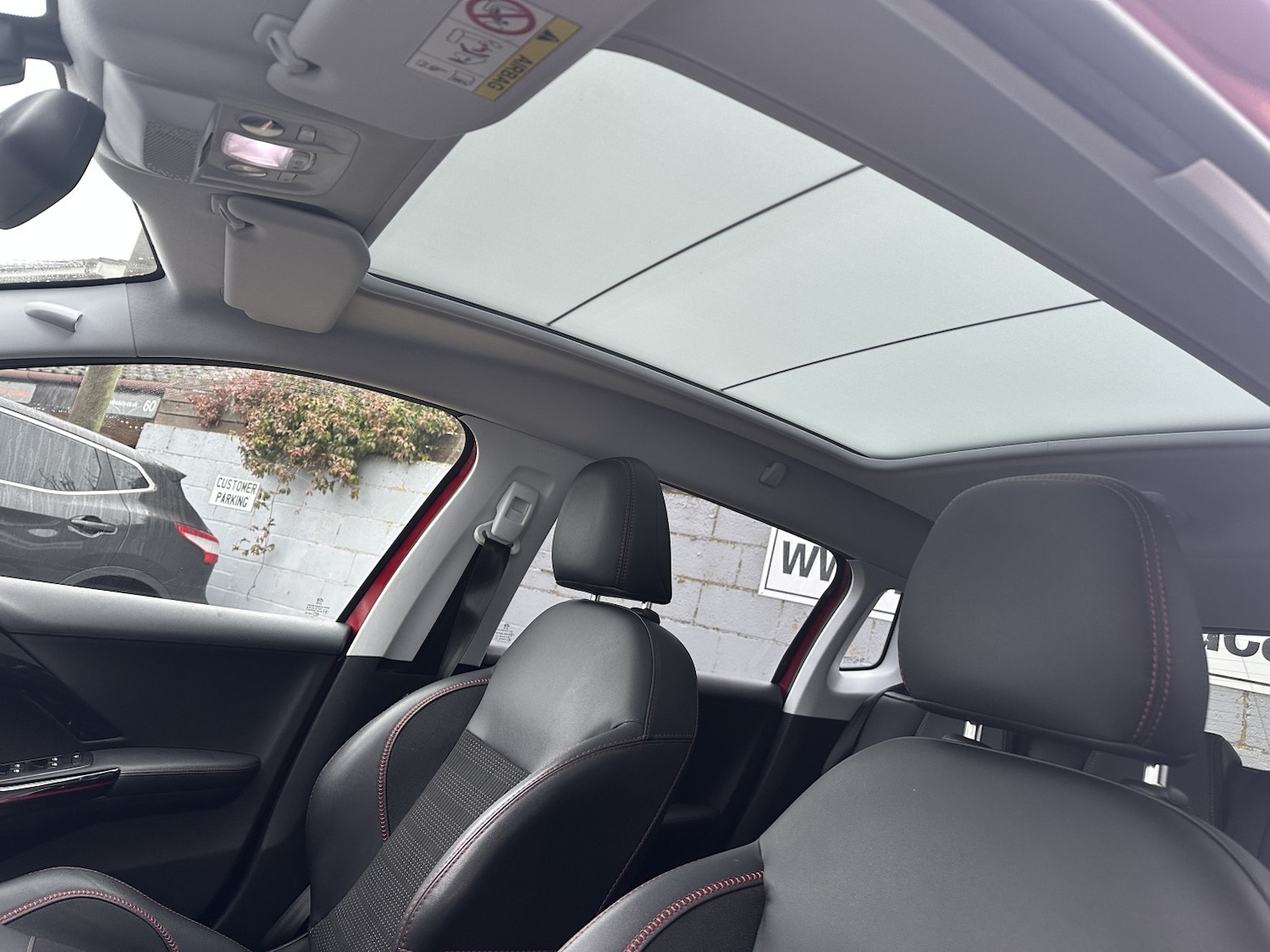 Used Peugeot 2008 2018 for sale - 76956907: Photo 12