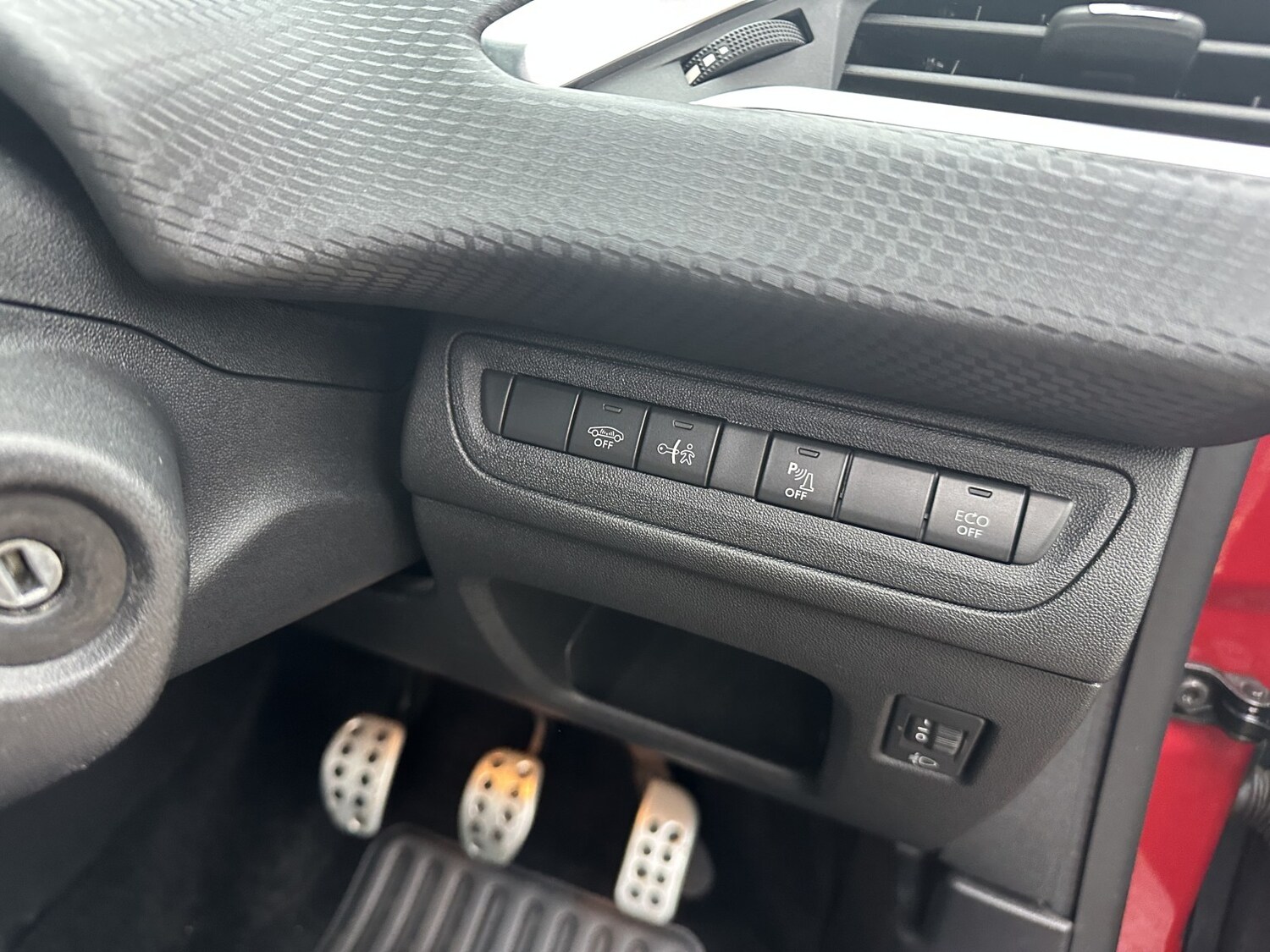 Used Peugeot 2008 2018 for sale - 76956907: Photo 21