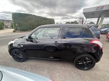 Used Suzuki Swift 2016 for sale - 79060212: Photo