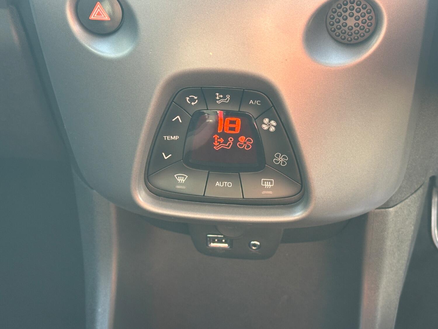 Used Toyota AYGO 2019 for sale - 77409503: Photo 19