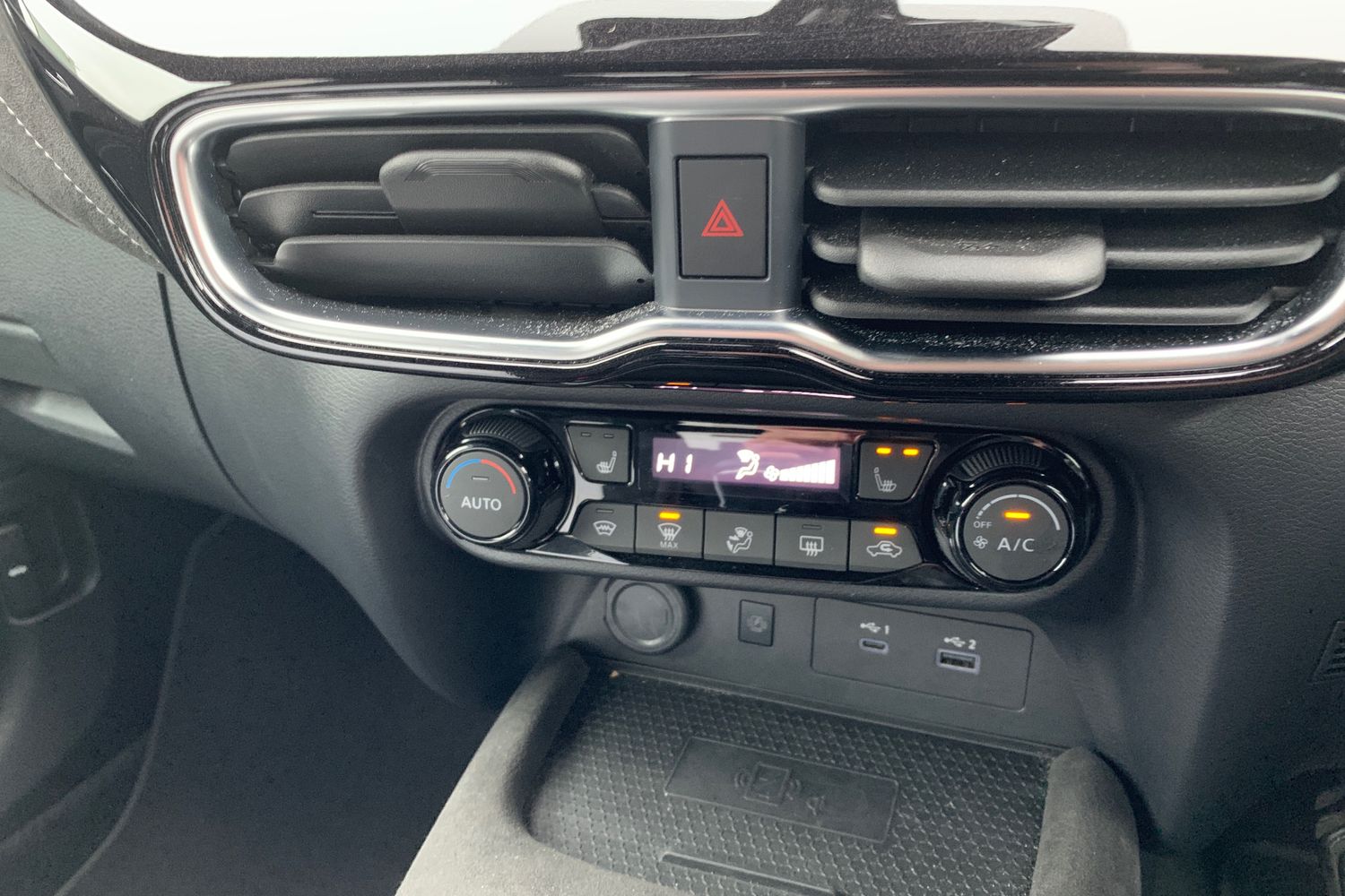 Used Nissan Juke 2024 for sale - 76915018: Photo 15