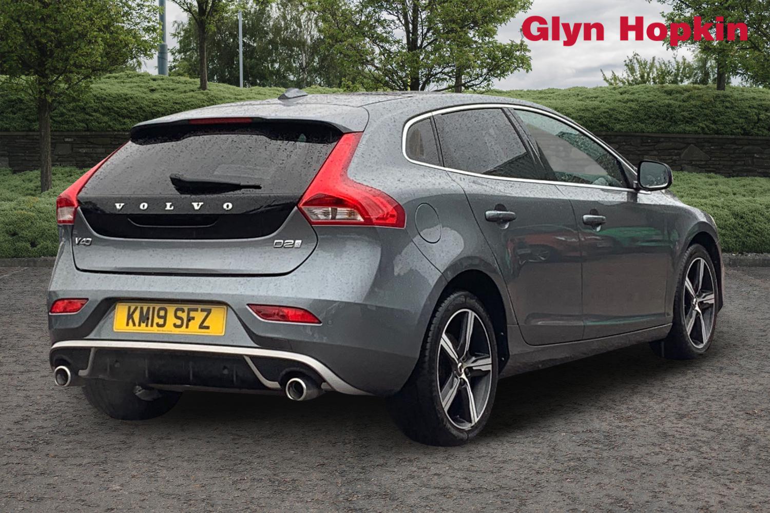Used Volvo V40 2019 for sale - 76184025: Photo 3