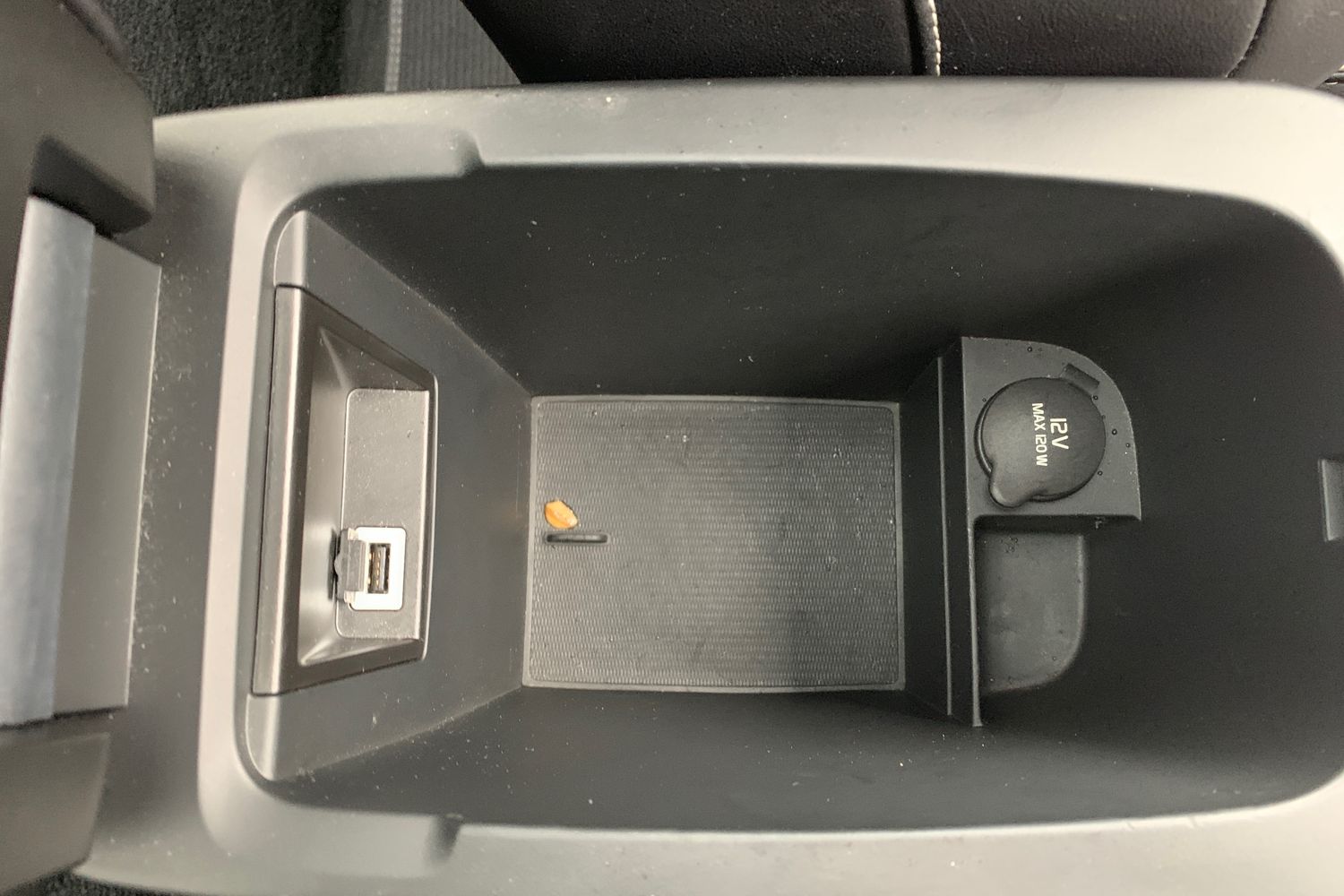 Used Volvo V40 2019 for sale - 76184025: Photo 33
