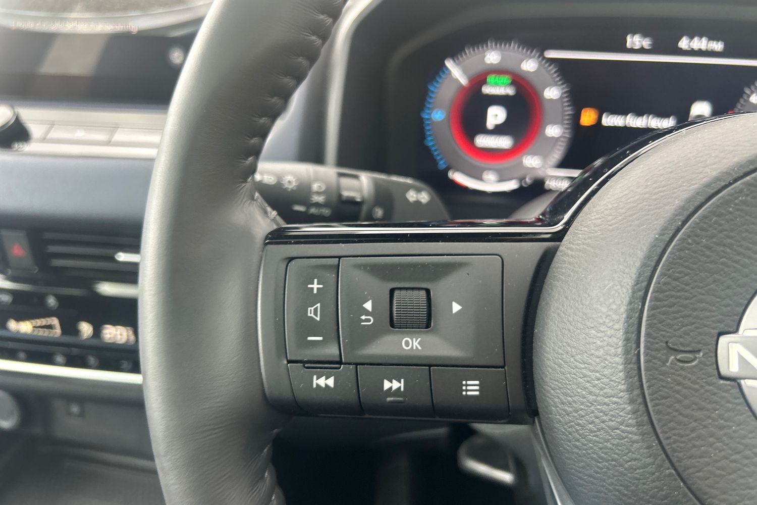Used Nissan Qashqai 2024 for sale - 76130496: Photo 30