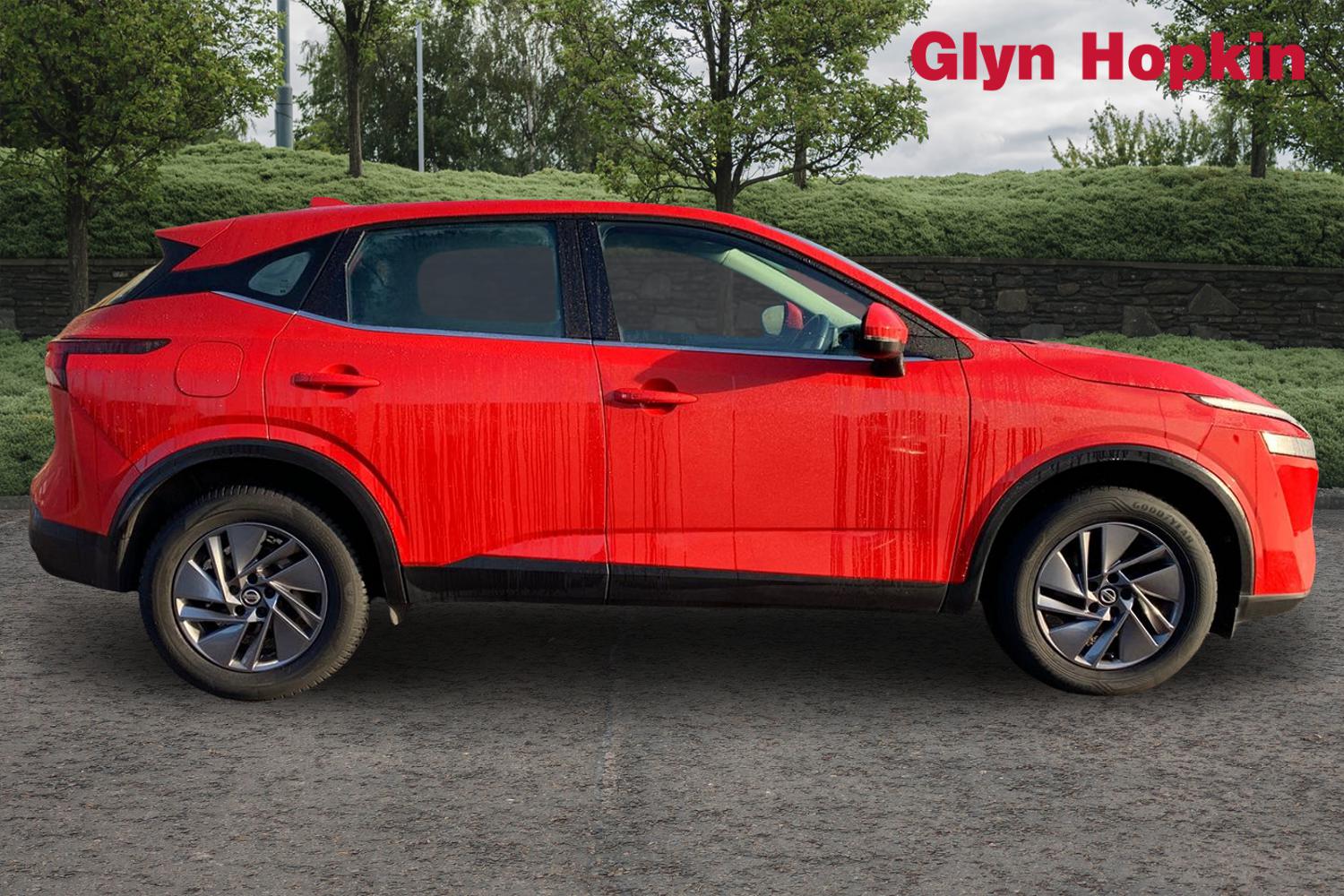 Used Nissan Qashqai 2022 for sale - 76780301: Photo 2