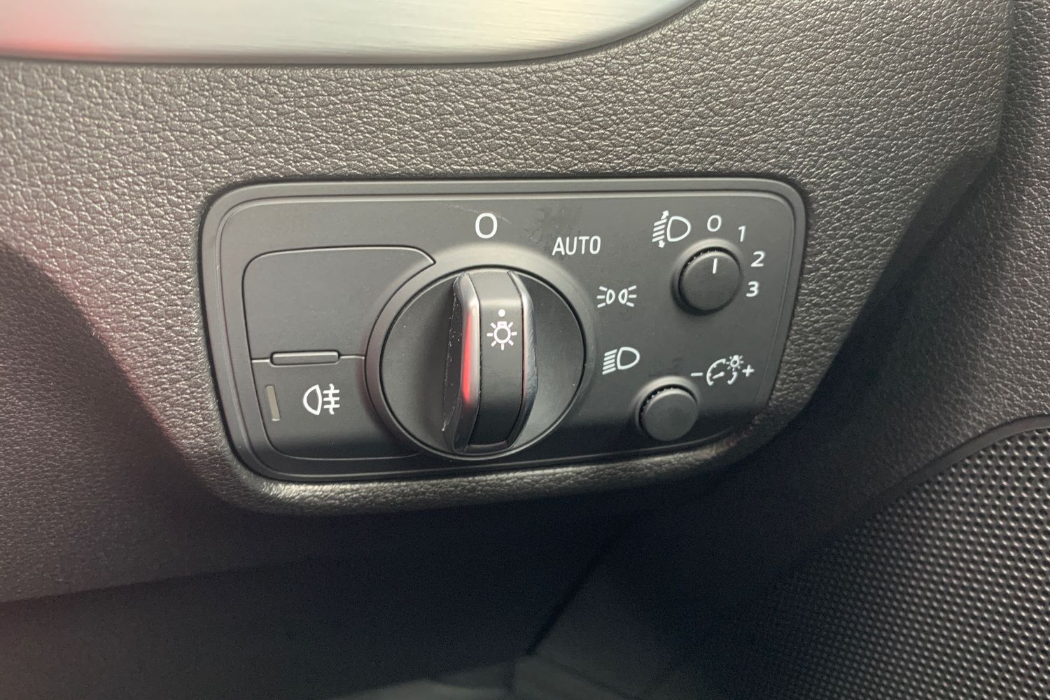 Used Audi Q2 2020 for sale - 75738448: Photo 29