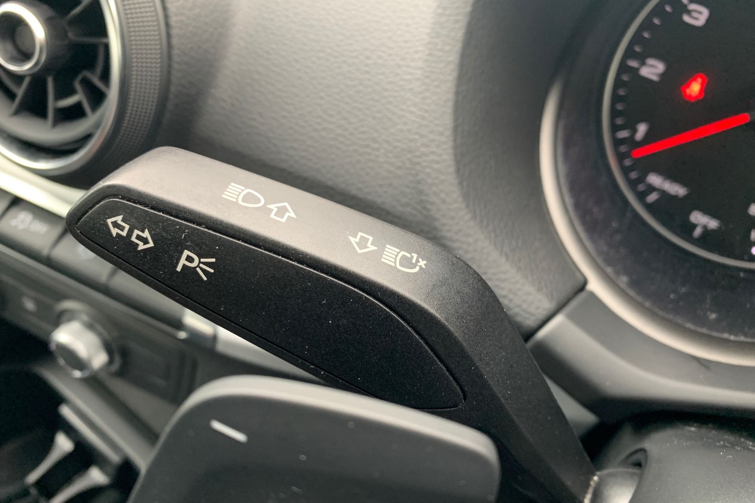 Used Audi Q2 2020 for sale - 75738448: Photo 30