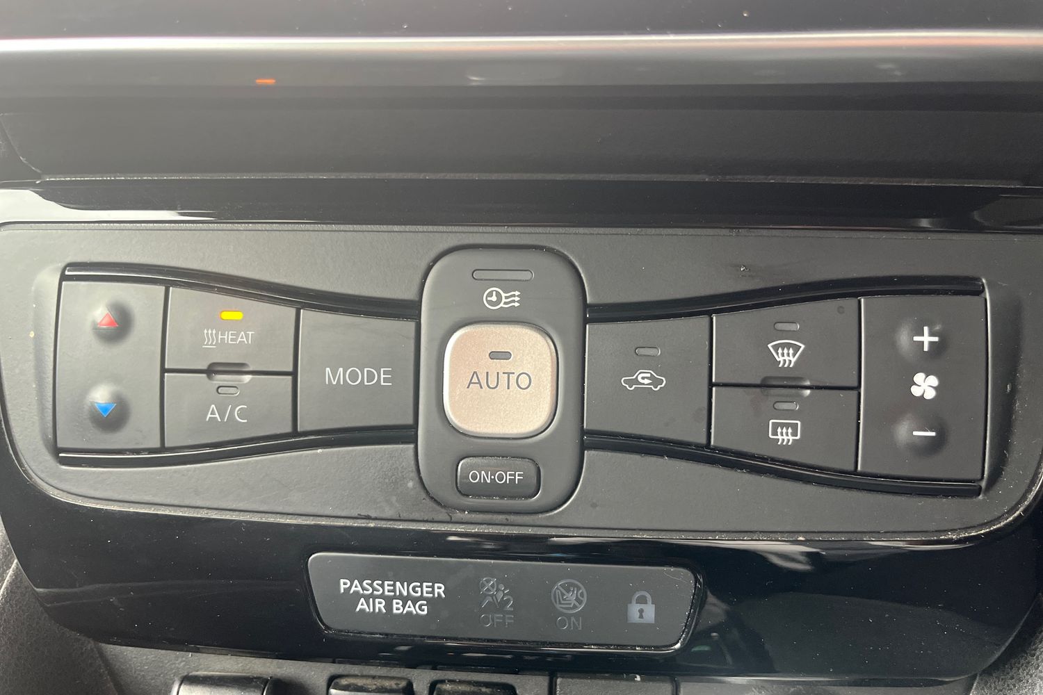 Used Nissan Leaf 2023 for sale - 77877475: Photo 15