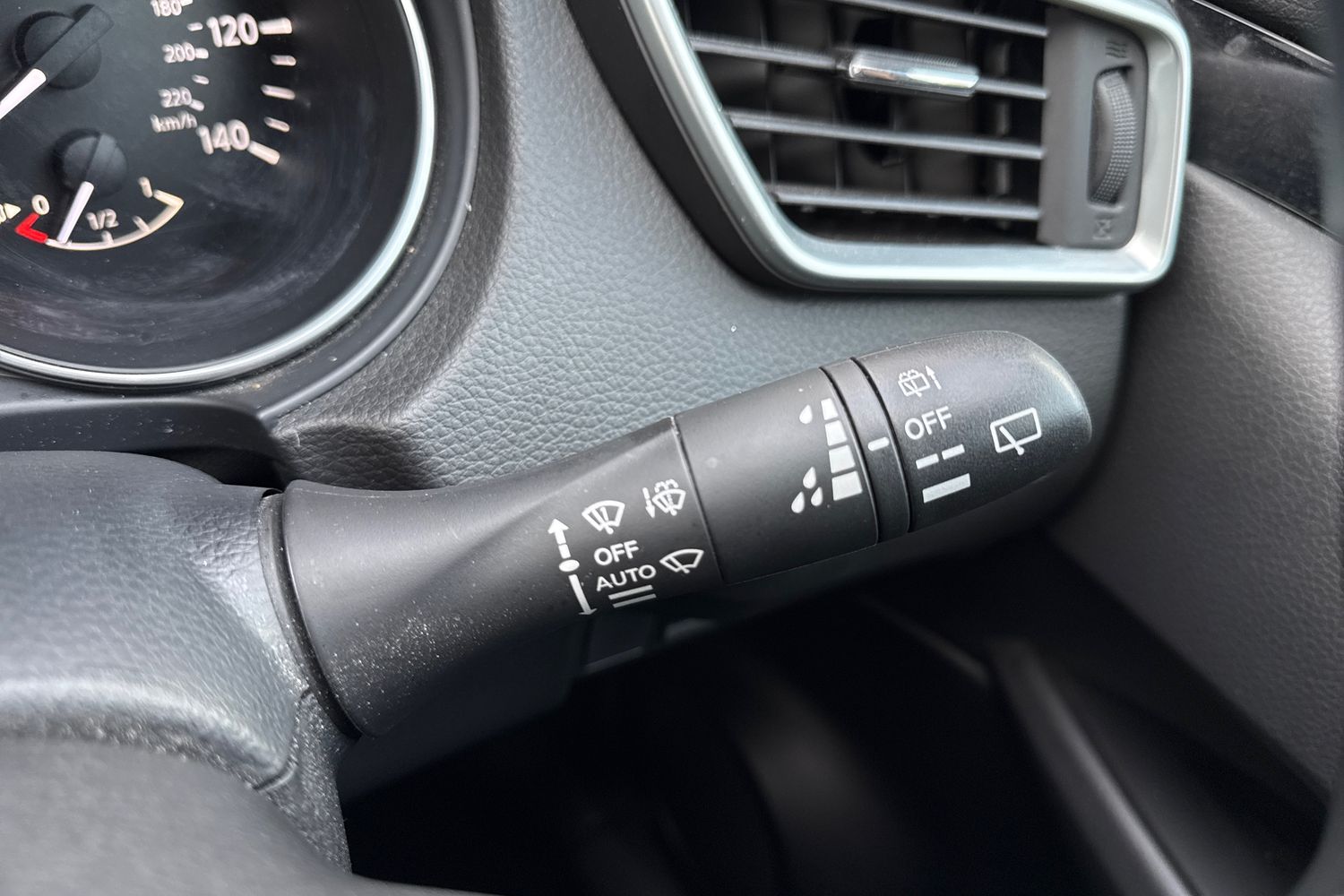 Used Nissan Qashqai 2020 for sale - 76999309: Photo 40