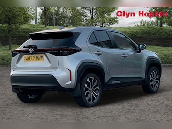 Used Toyota Yaris Cross 2022 for sale - 77158038: Photo