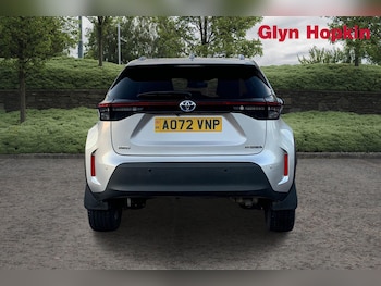 Used Toyota Yaris Cross 2022 for sale - 77158038: Photo