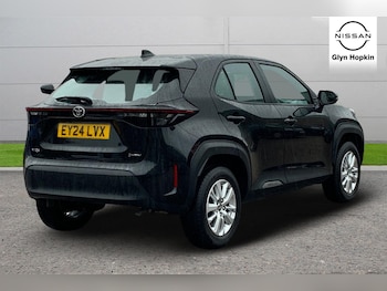 Used Toyota Yaris Cross 2024 for sale - 75442893: Photo