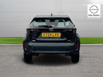Used Toyota Yaris Cross 2024 for sale - 75442893: Photo