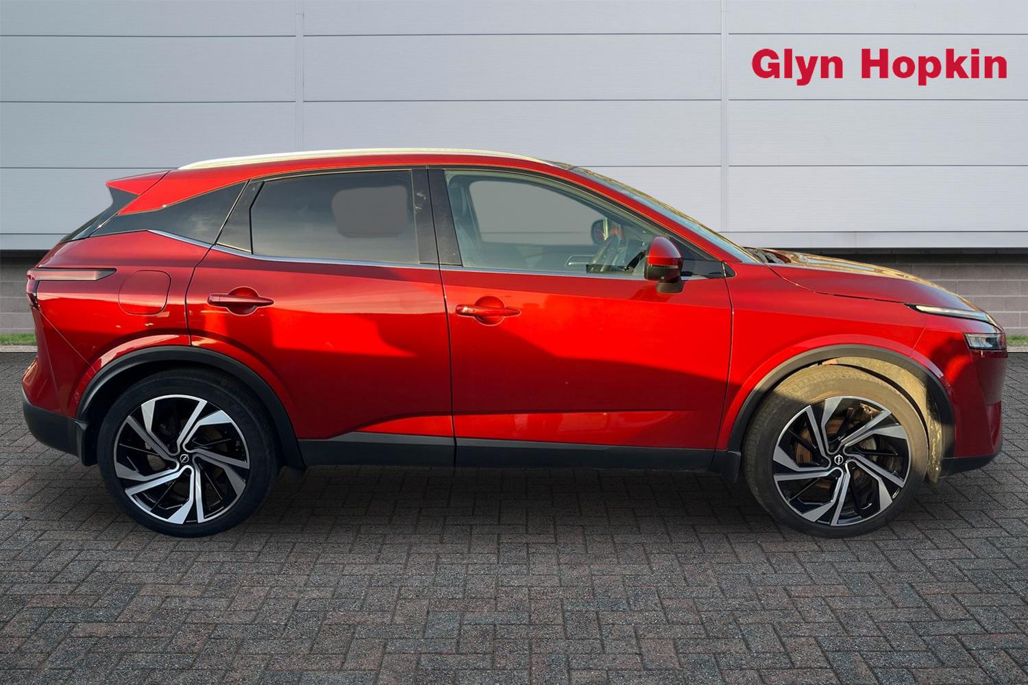 Used Nissan Qashqai 2022 for sale - 77576431: Photo 2